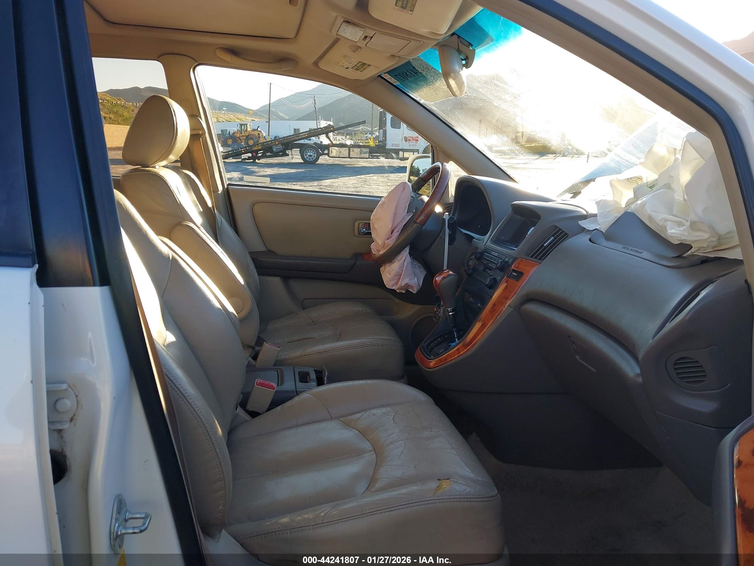 LEXUS RX image 5