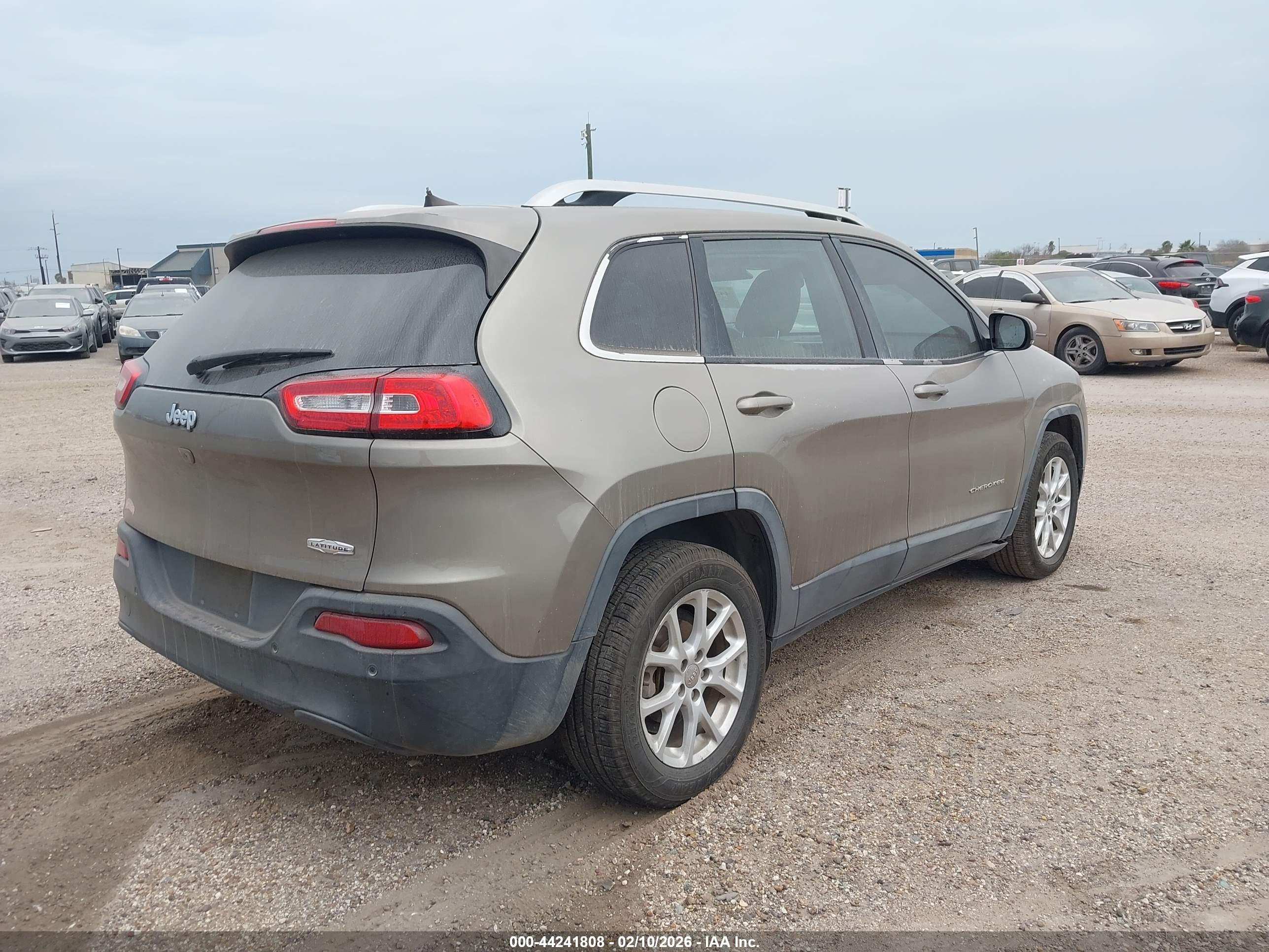 JEEP CHEROKEE image 4