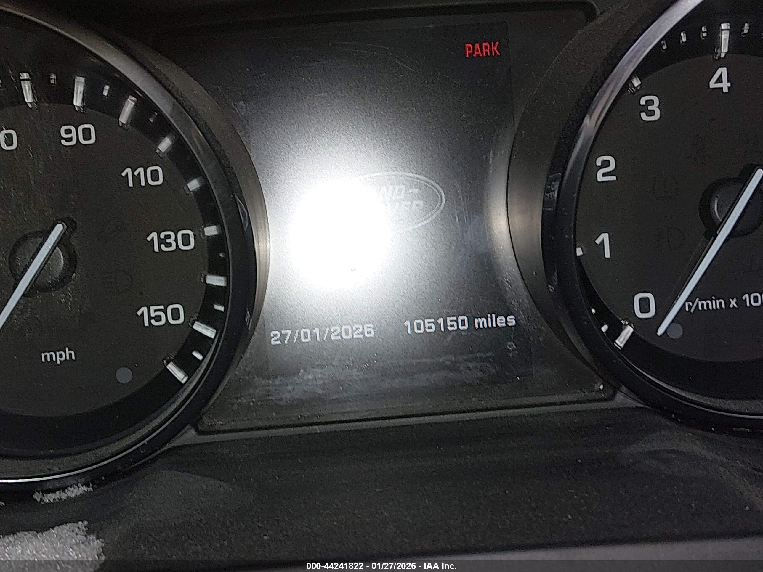 LAND ROVER image 7