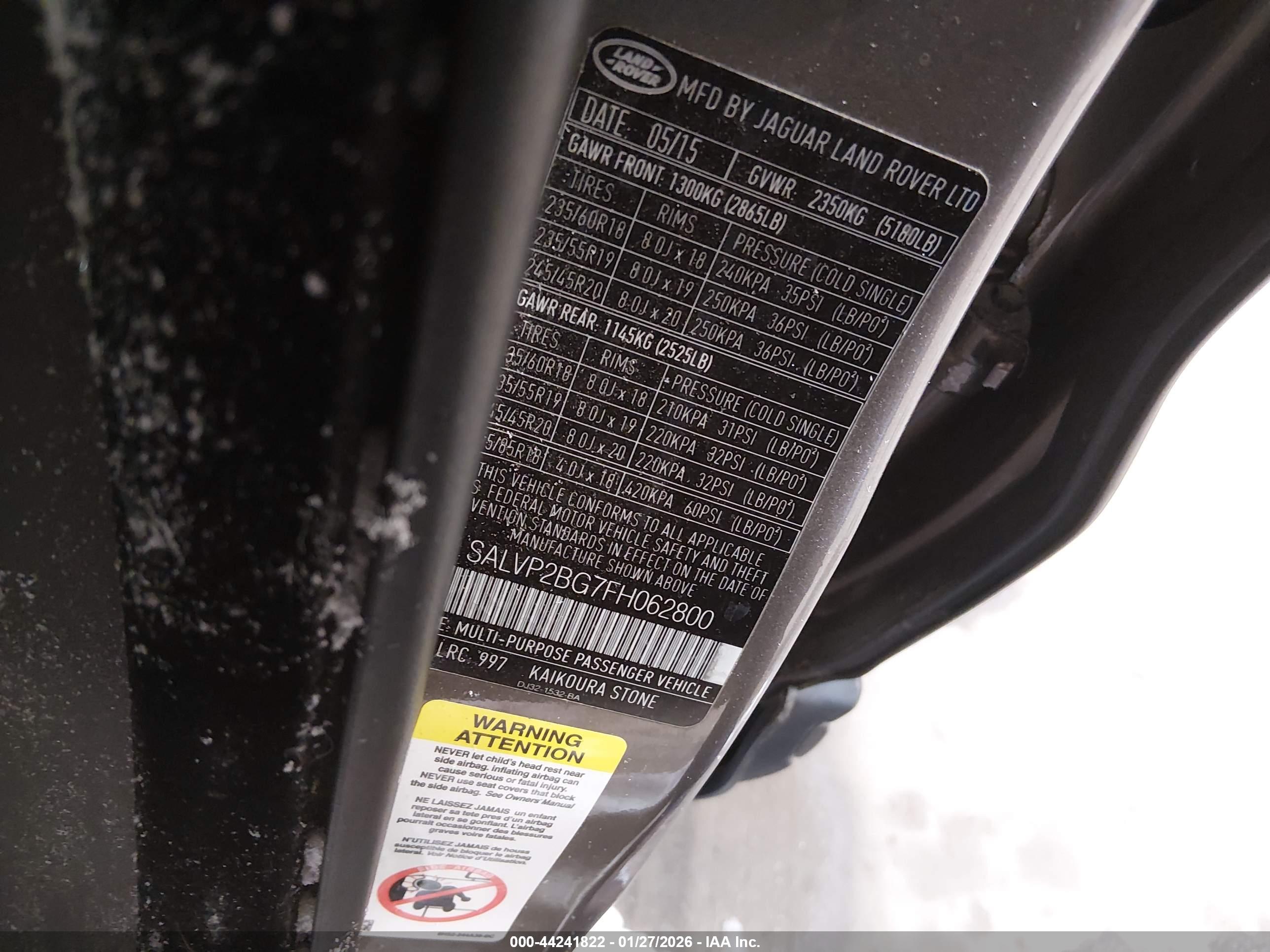 LAND ROVER image 9