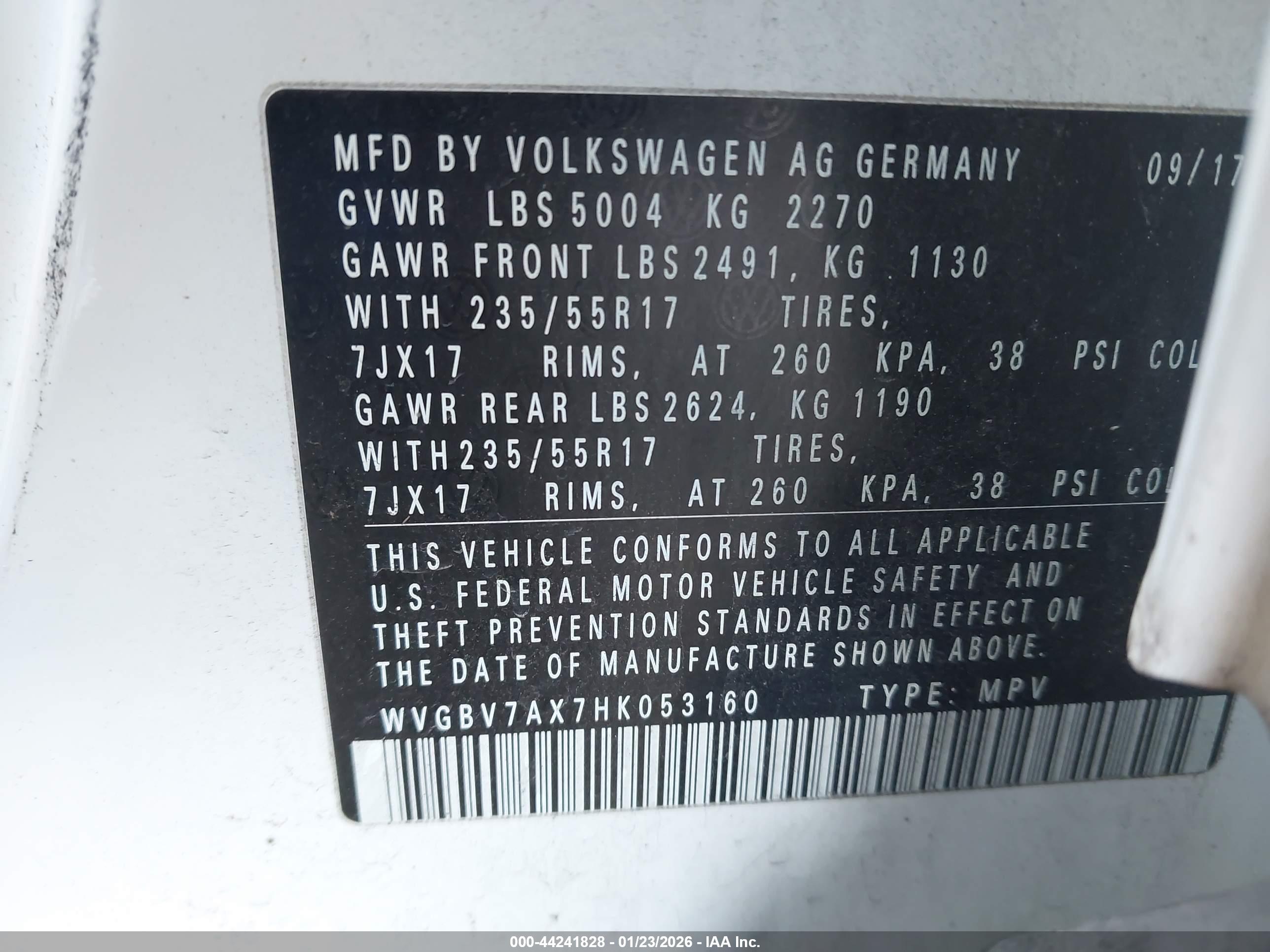 VOLKSWAGEN TIGUAN image 9
