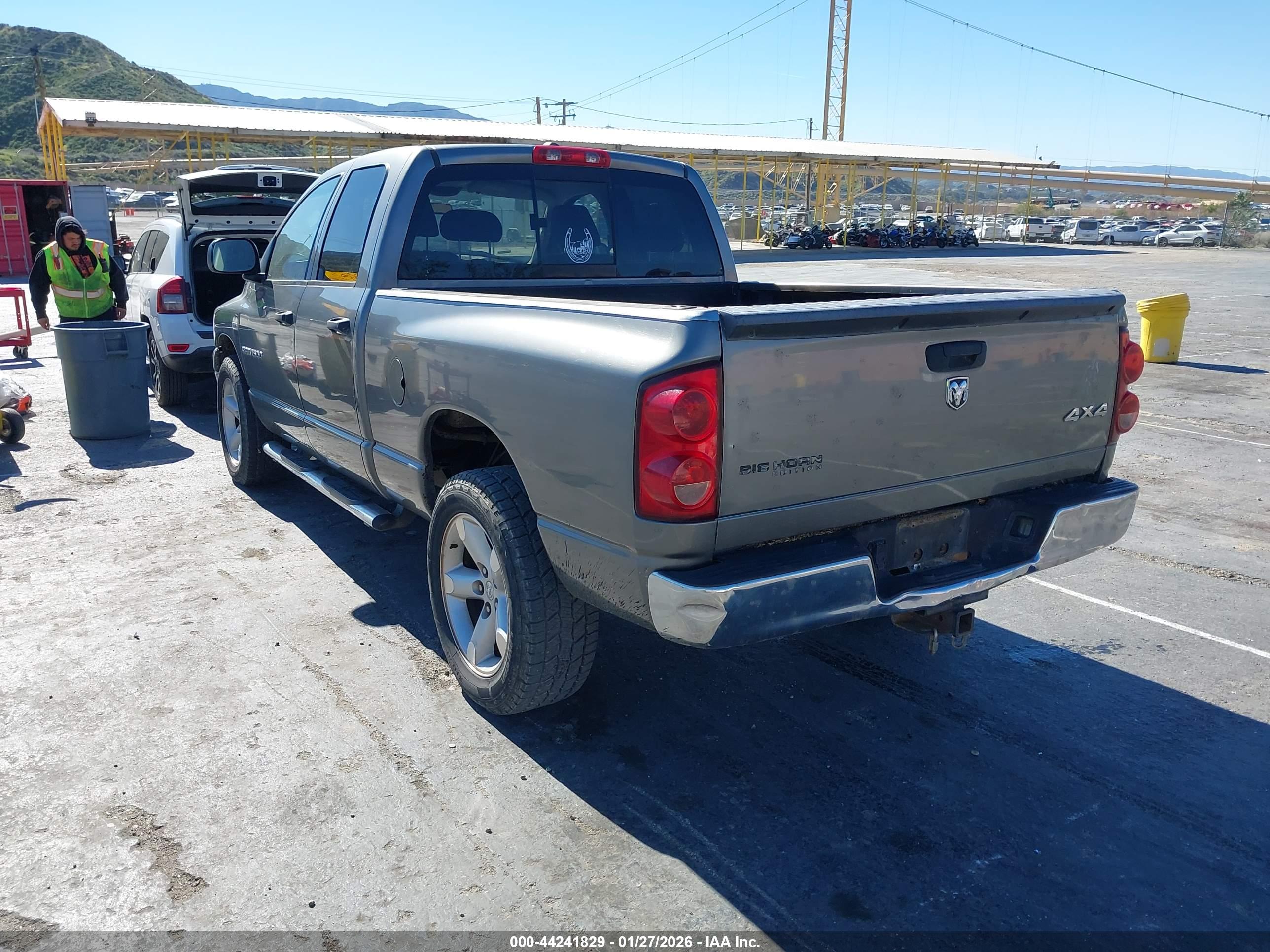 DODGE RAM image 3