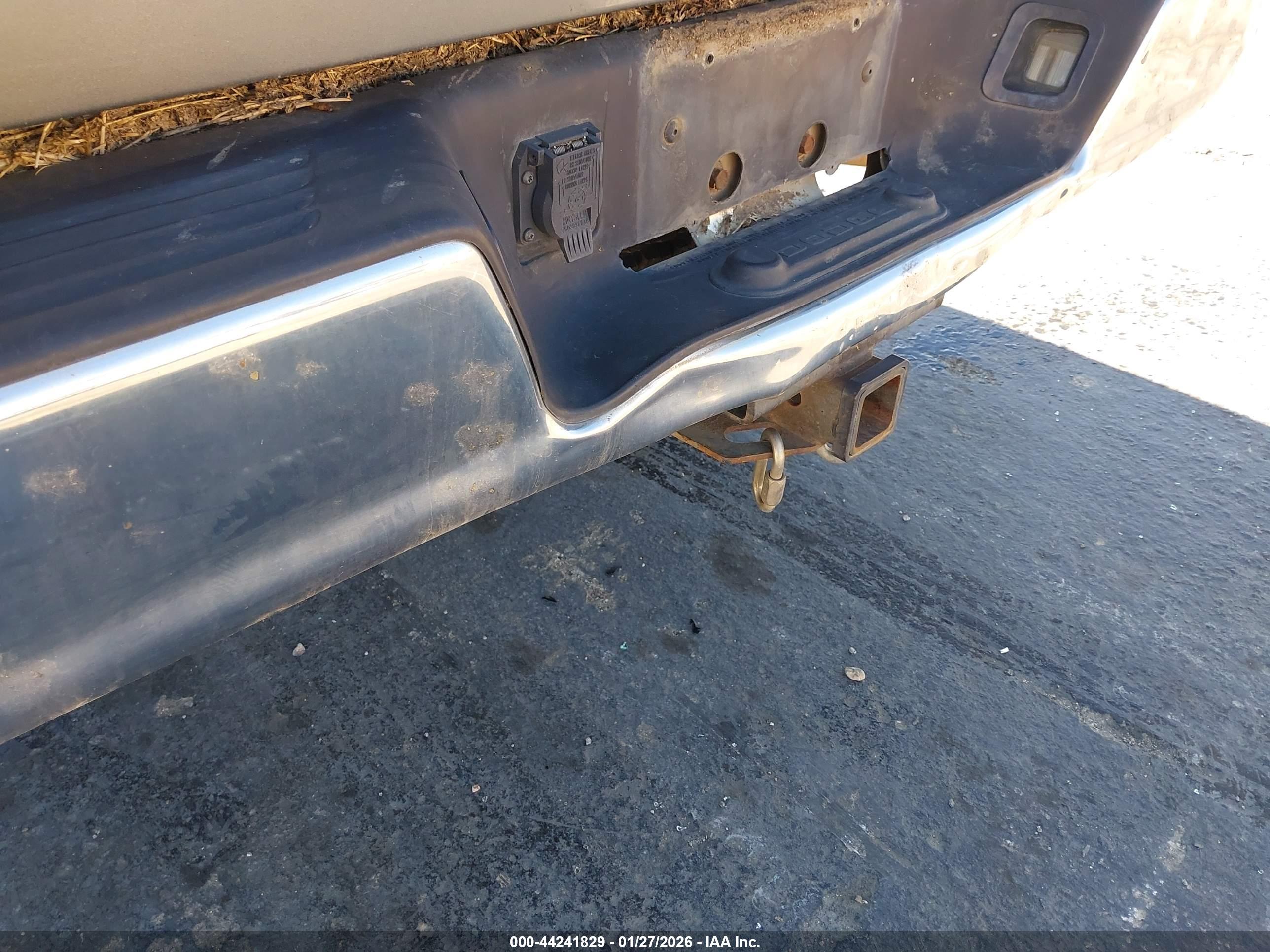 DODGE RAM image 6