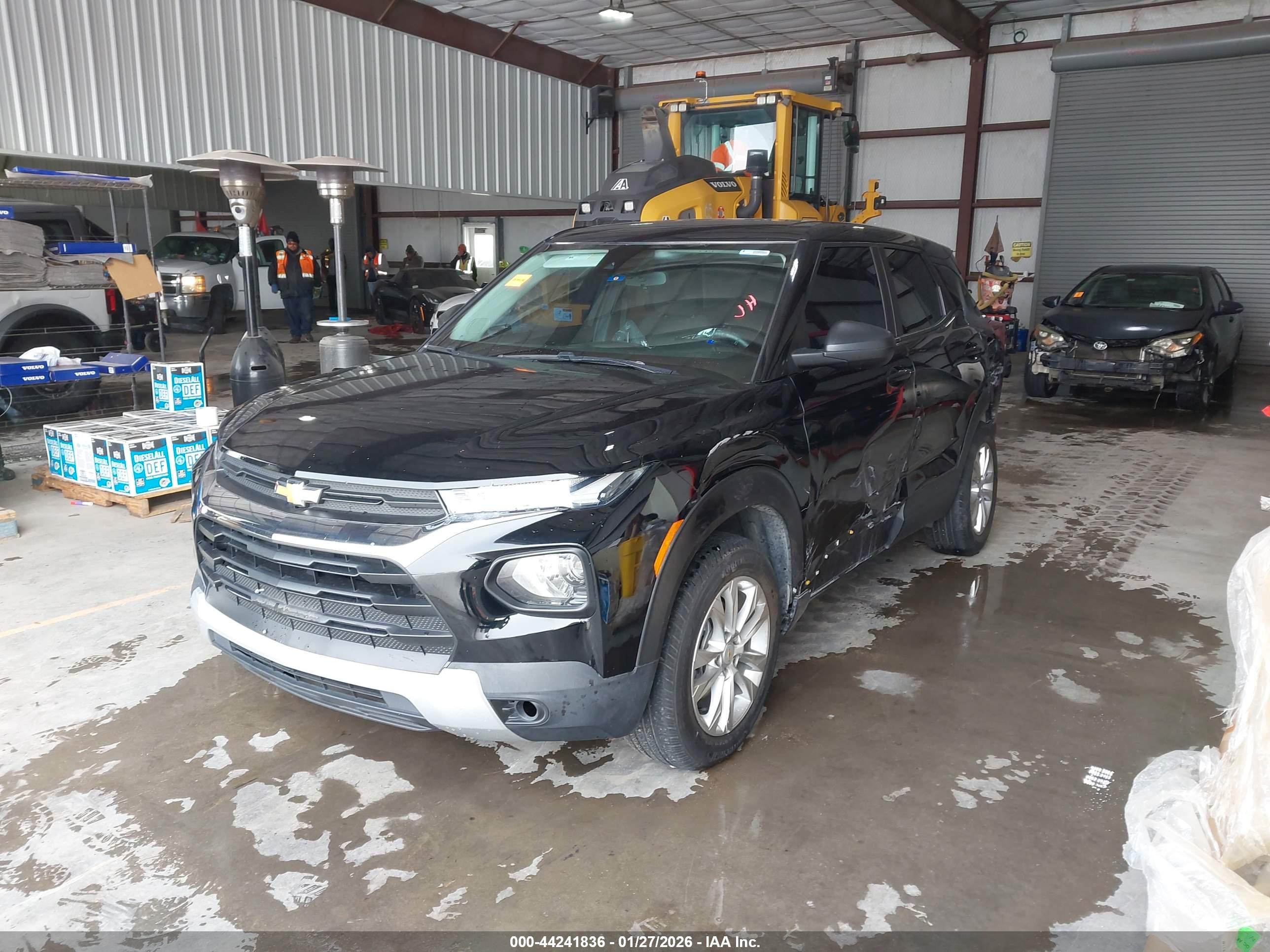 CHEVROLET TRAILBLAZER image 2