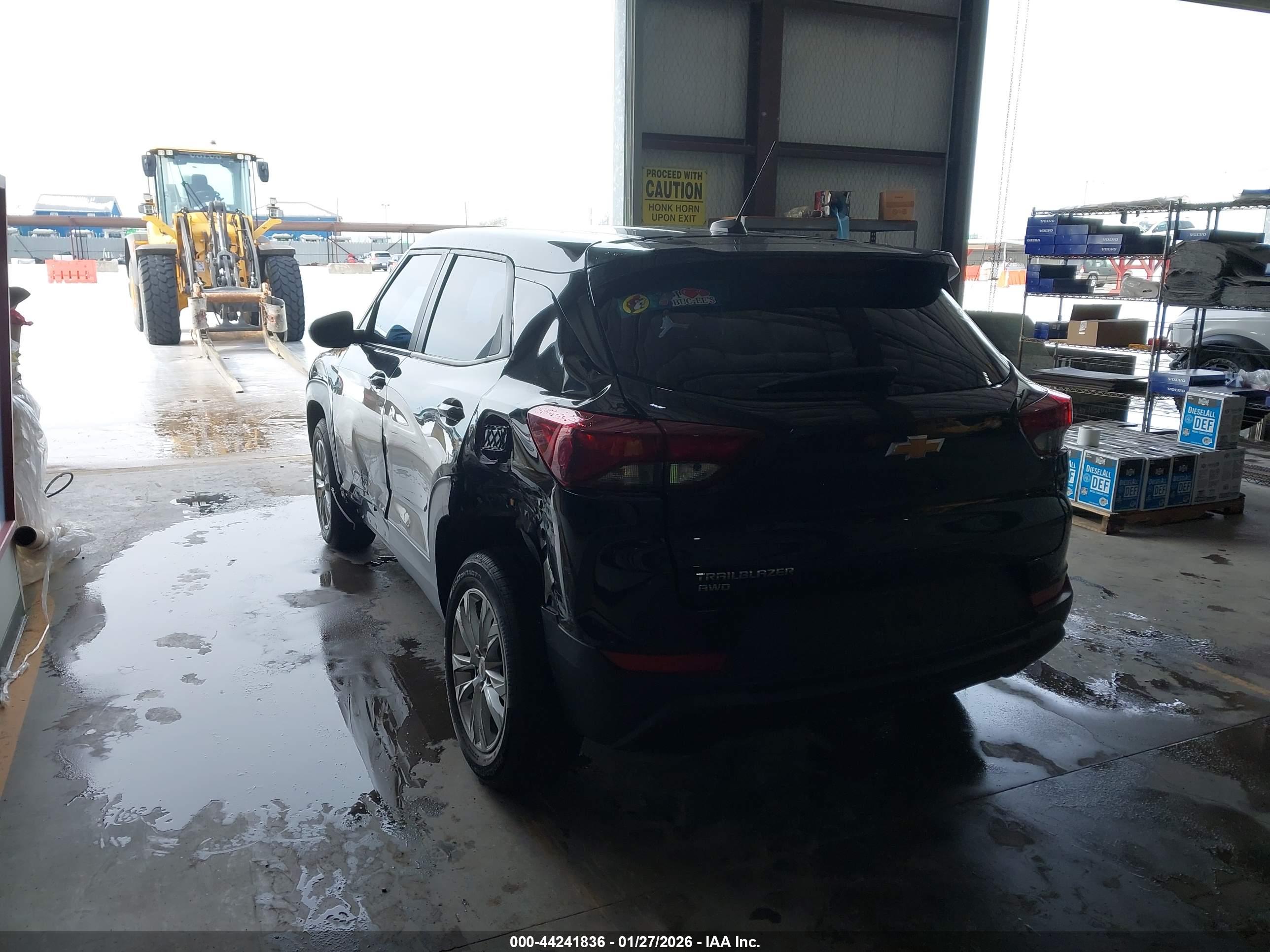 CHEVROLET TRAILBLAZER image 3
