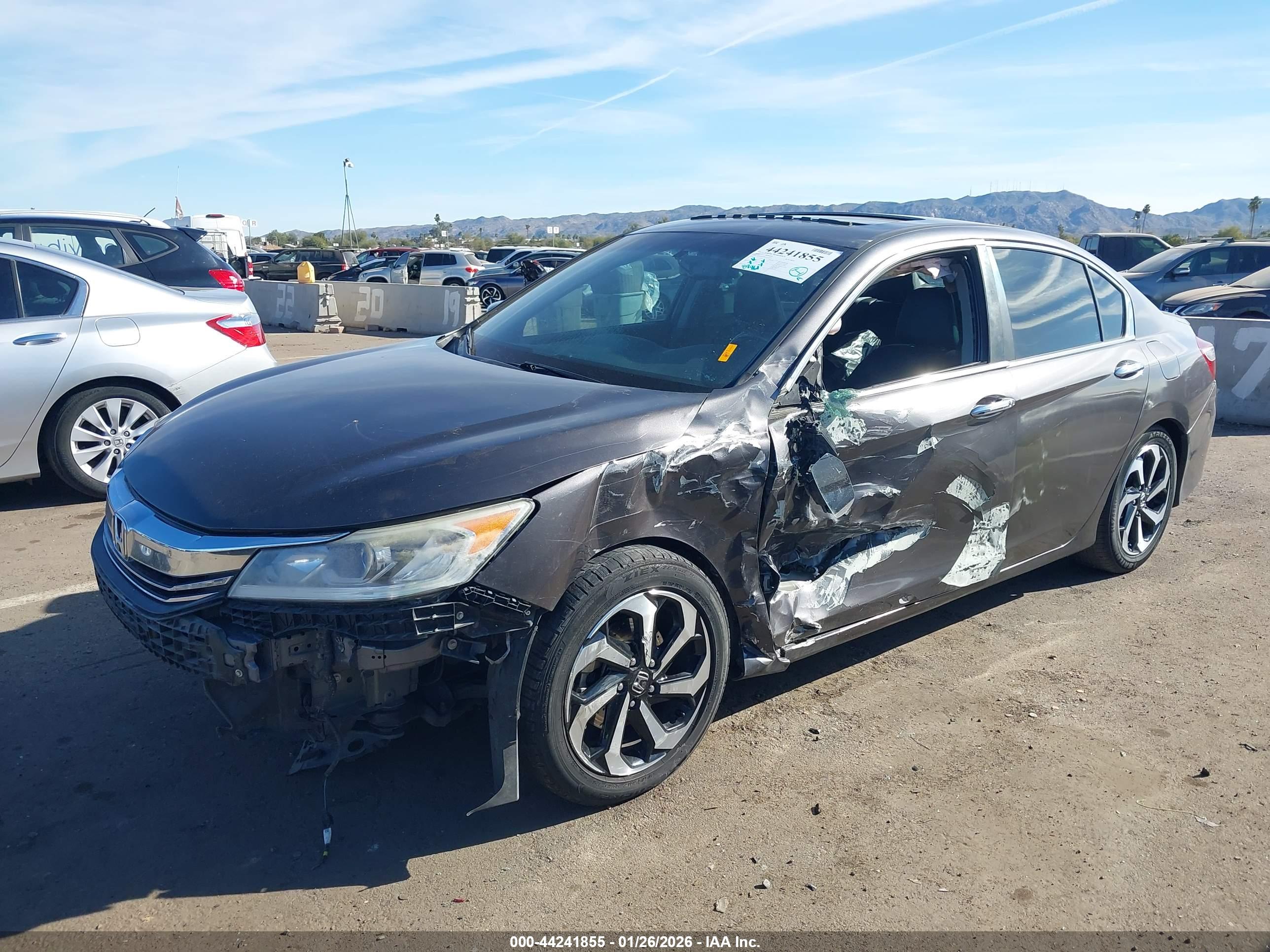 HONDA ACCORD image 2