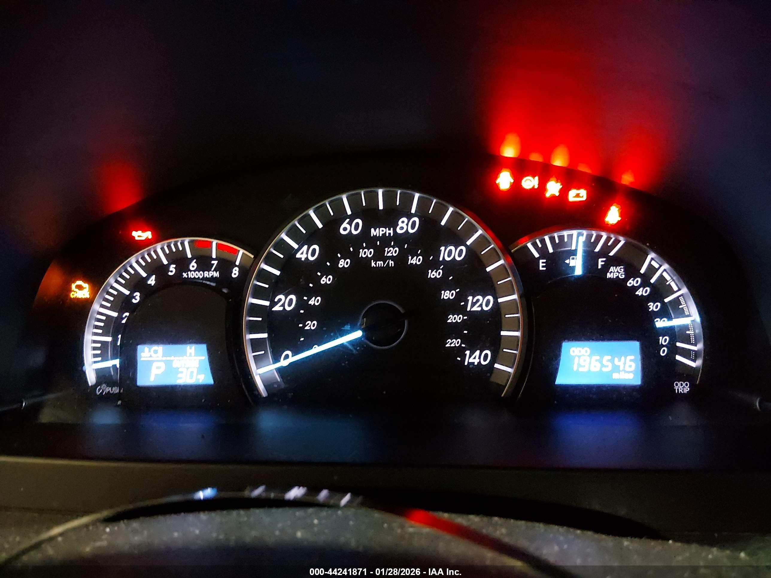 TOYOTA CAMRY image 7