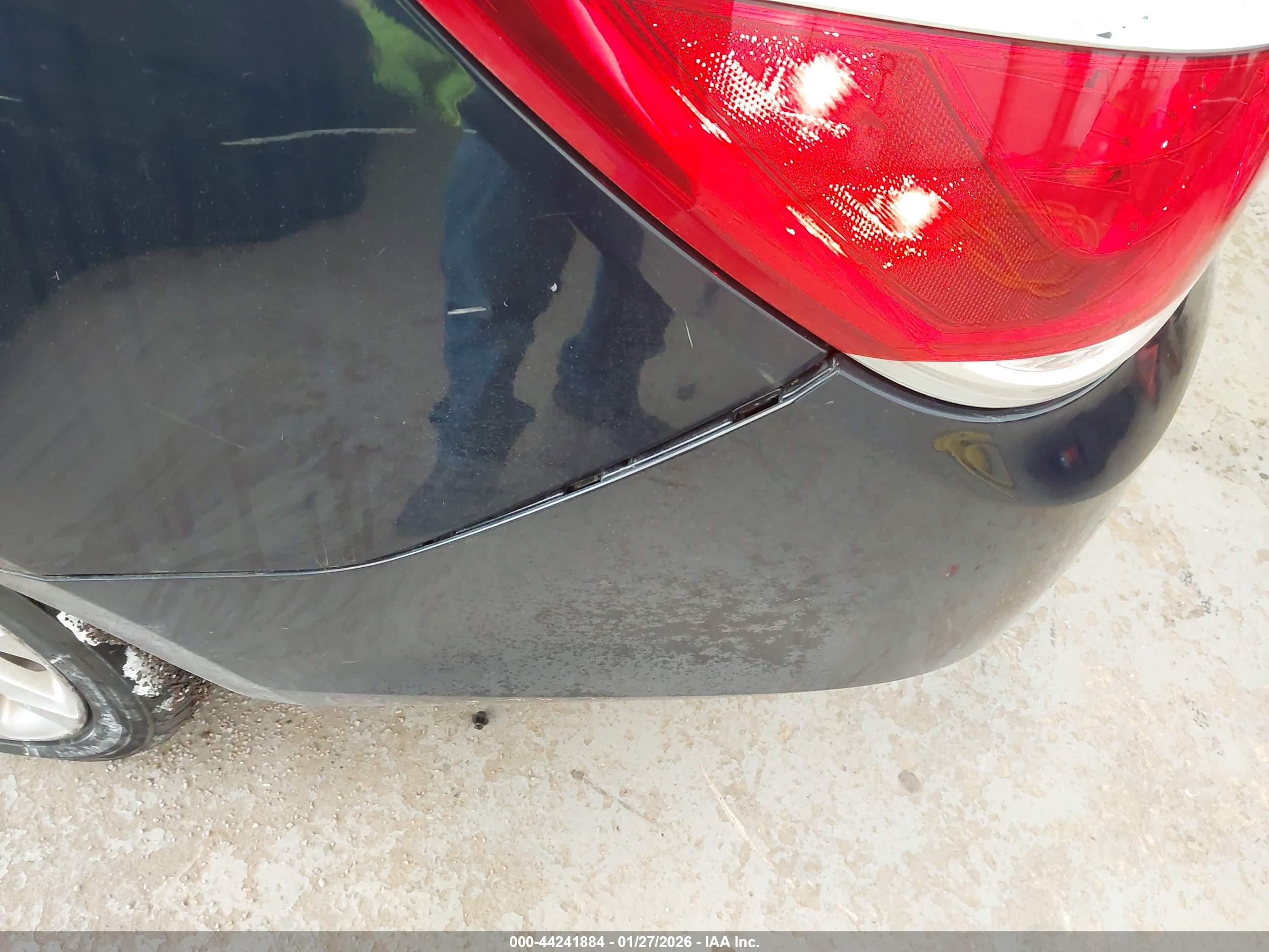 BUICK LACROSSE image 6