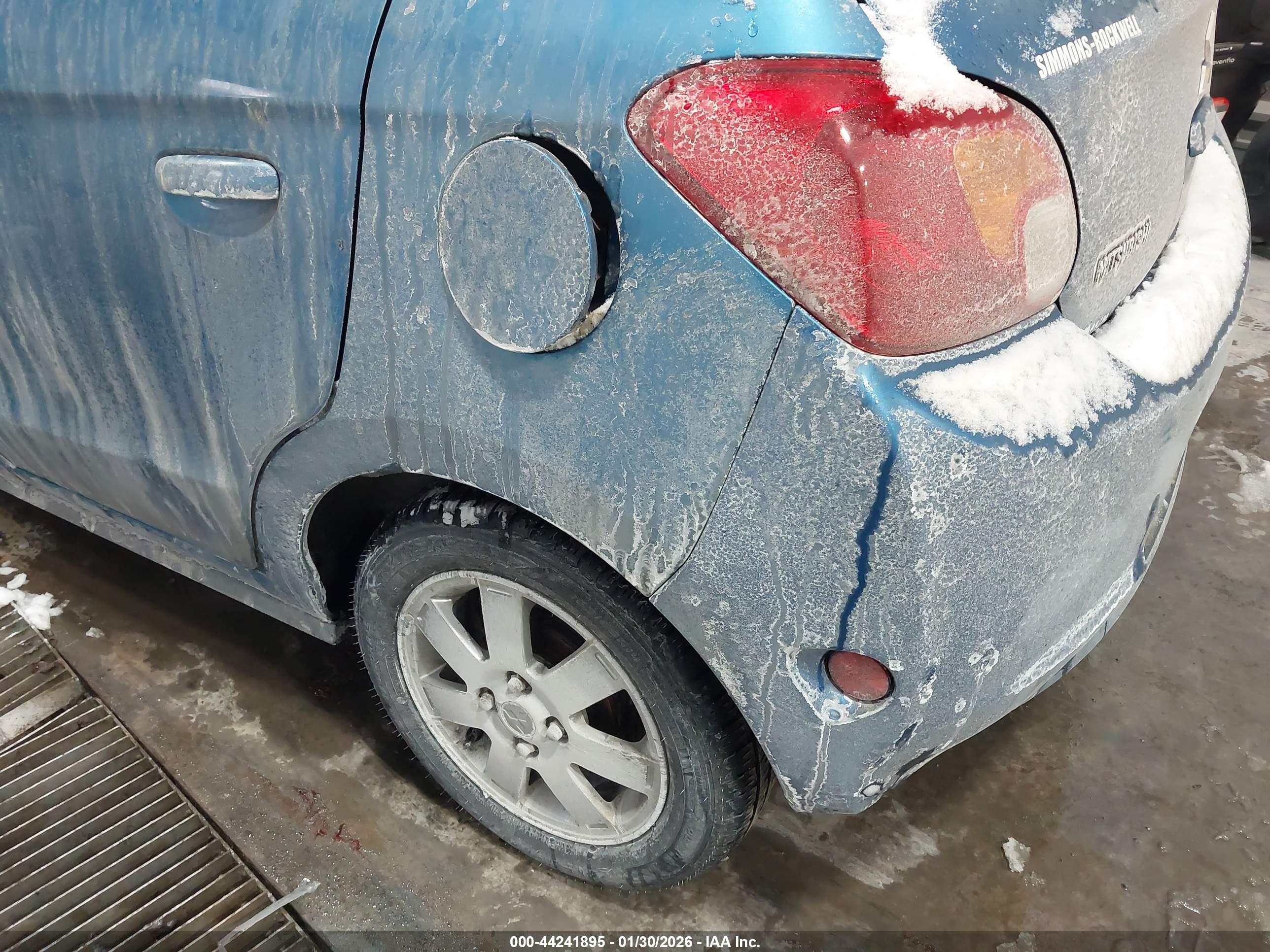 MITSUBISHI MIRAGE image 6