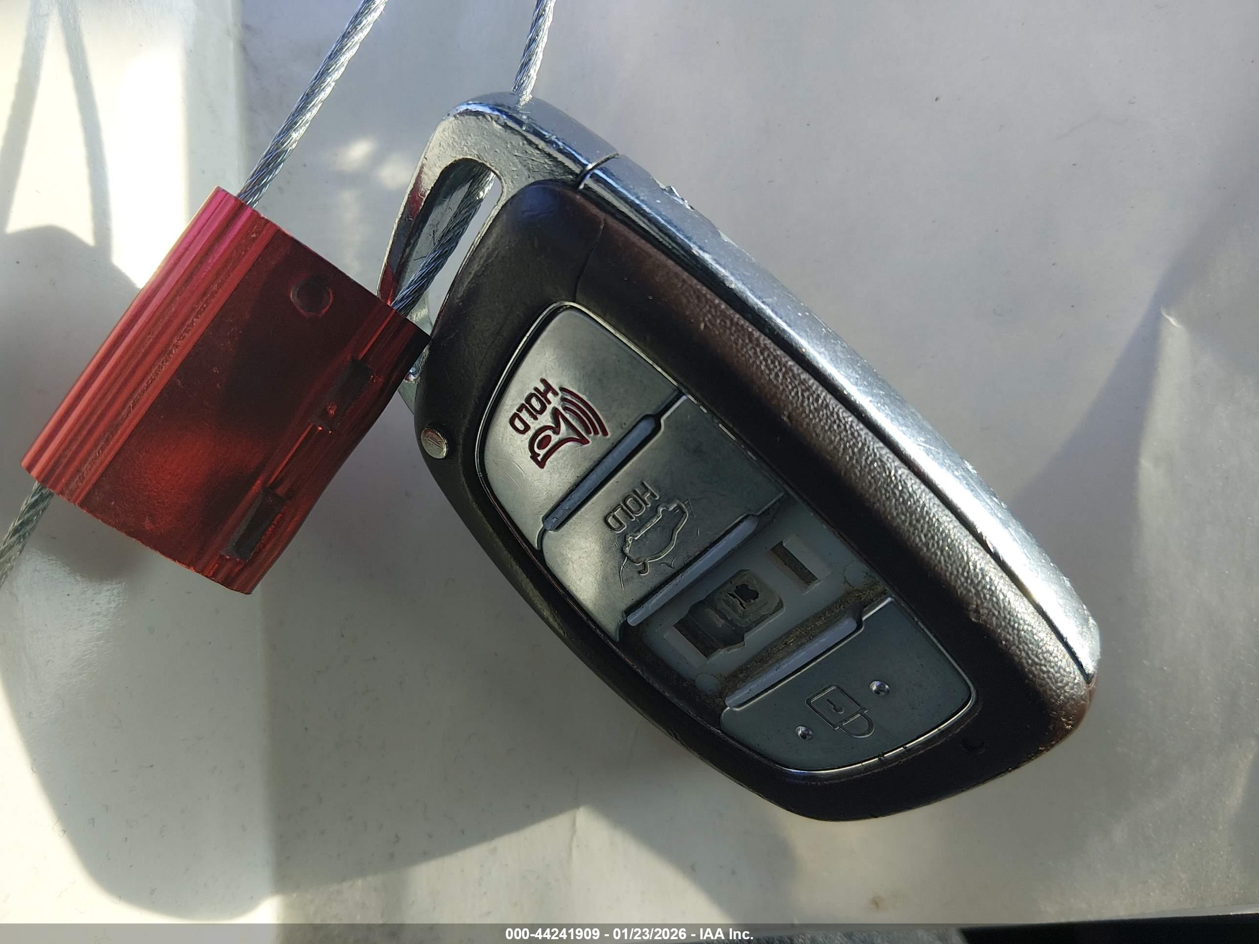 HYUNDAI SONATA image 11