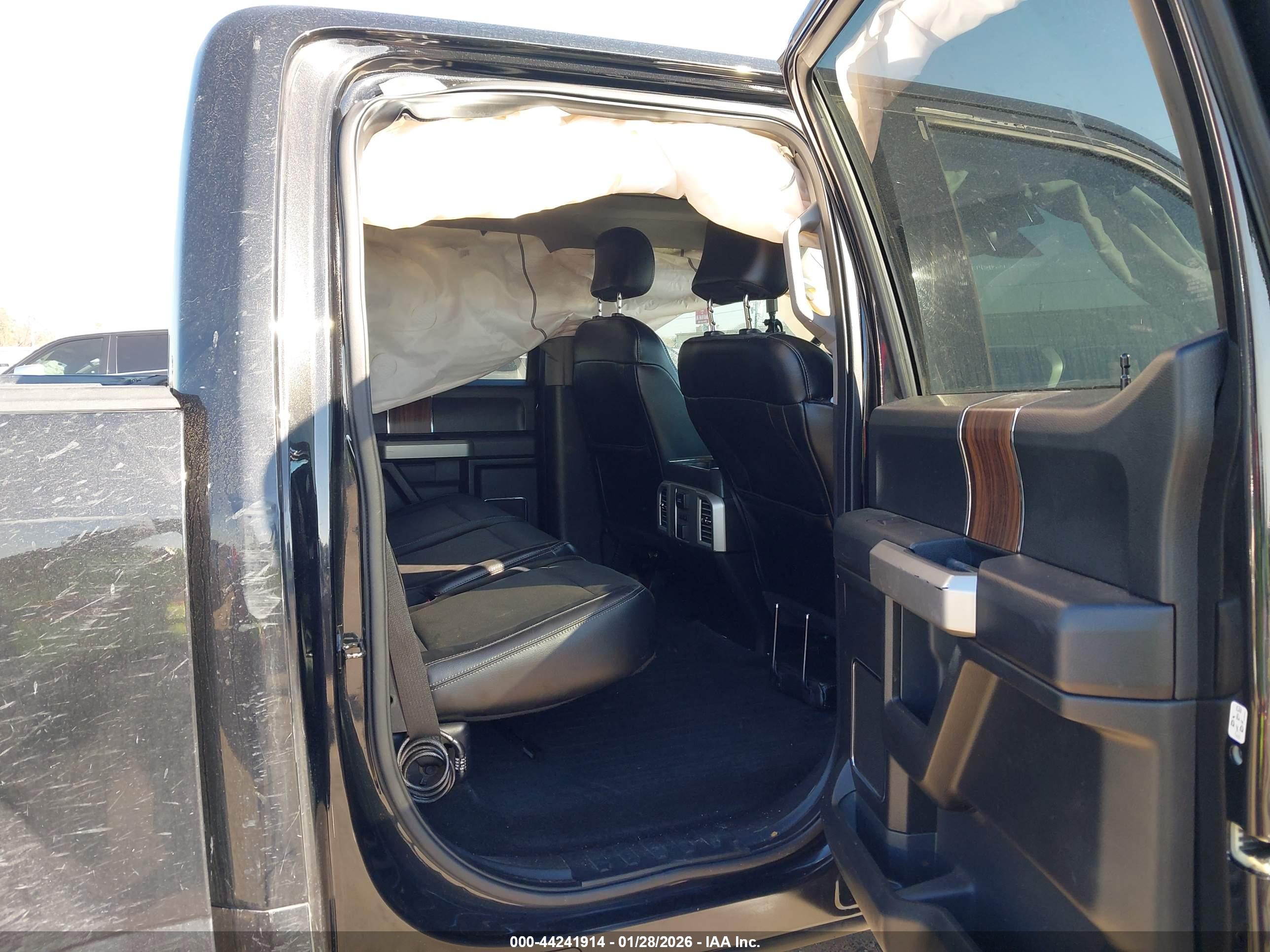 FORD F-150 image 8