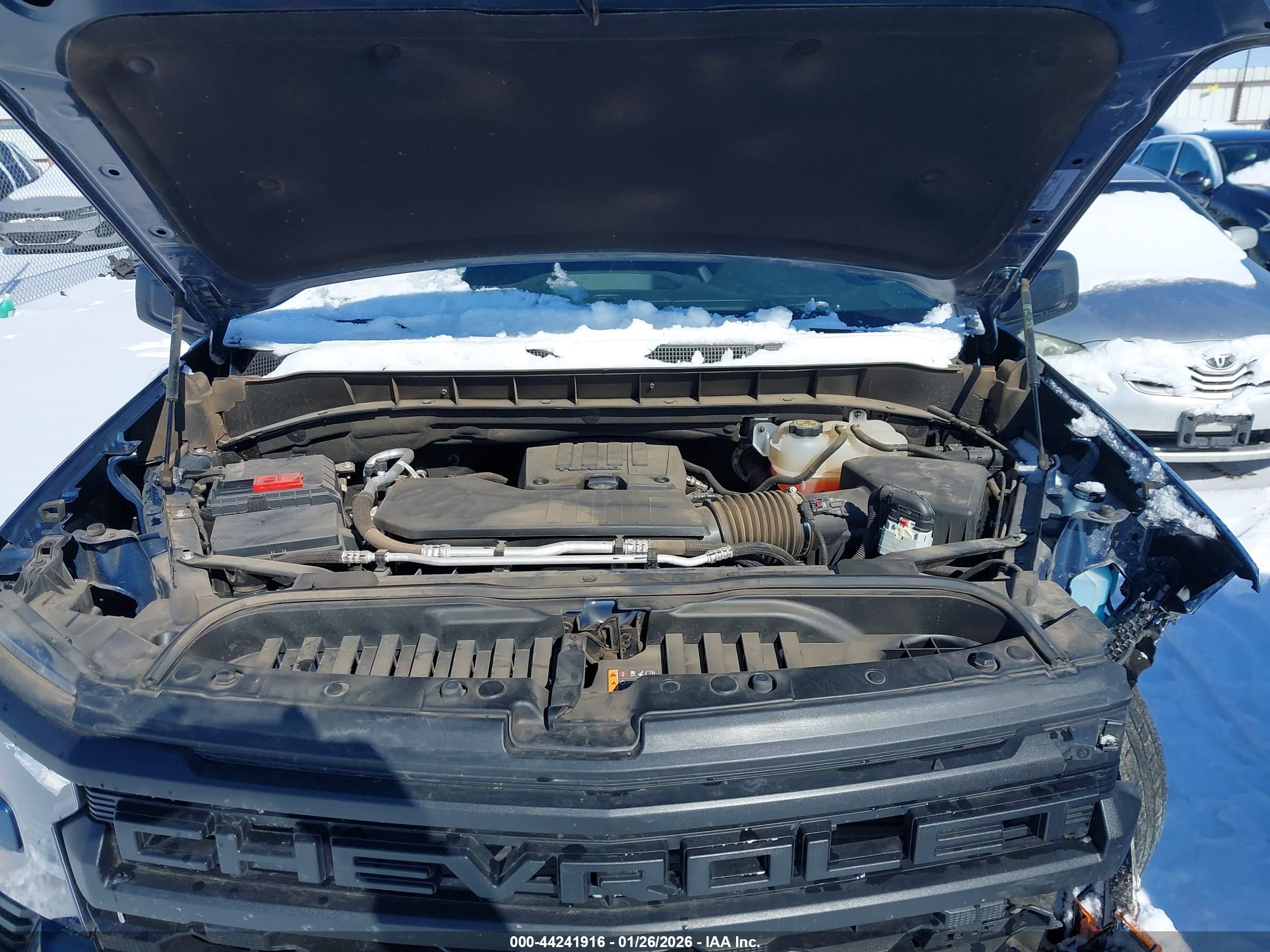 CHEVROLET SILVERADO image 10