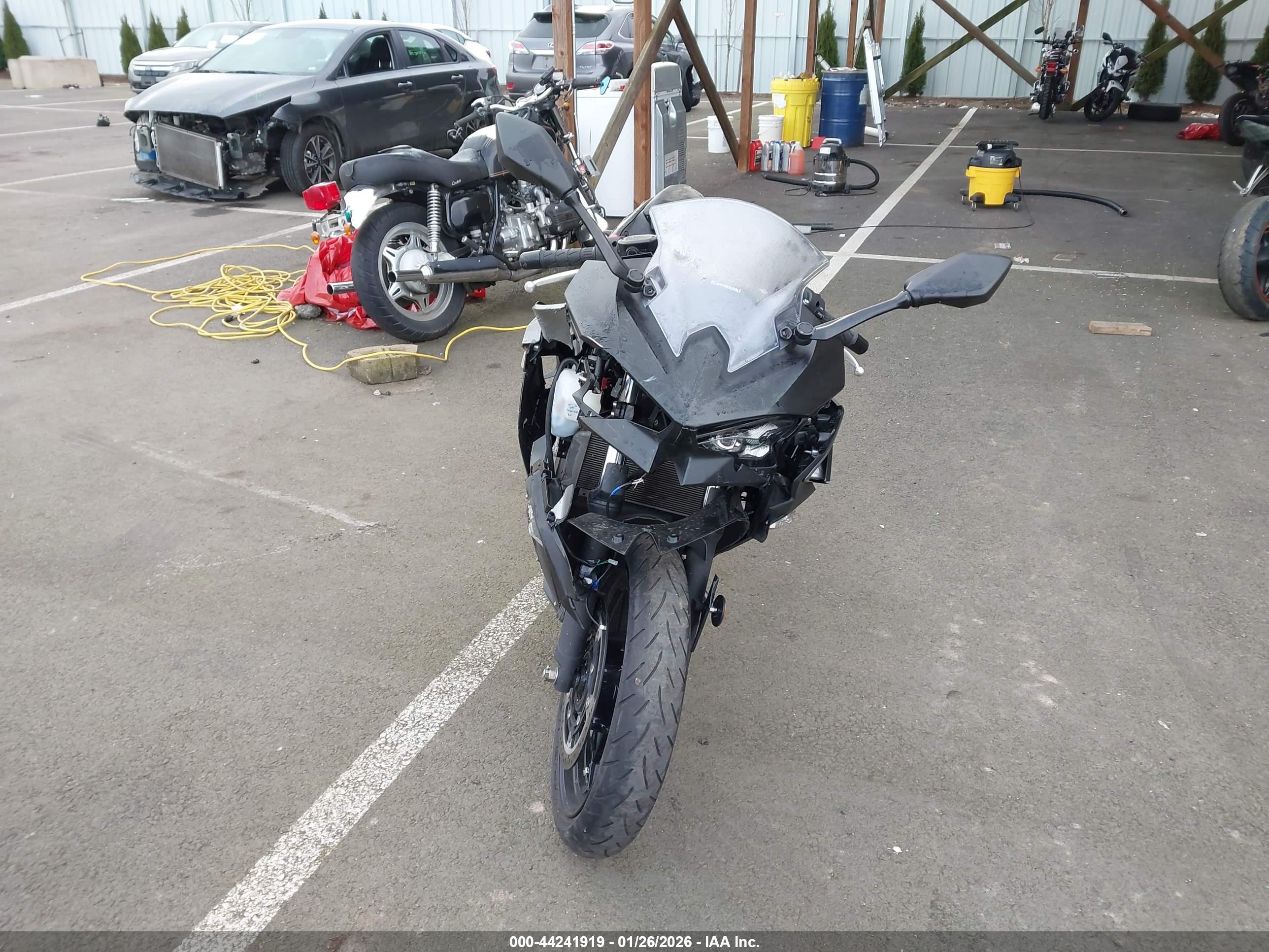 KAWASAKI EX500 image 5