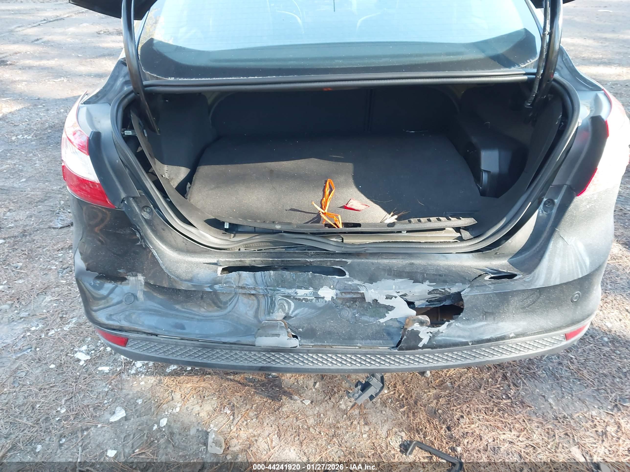 FORD FOCUS image 6