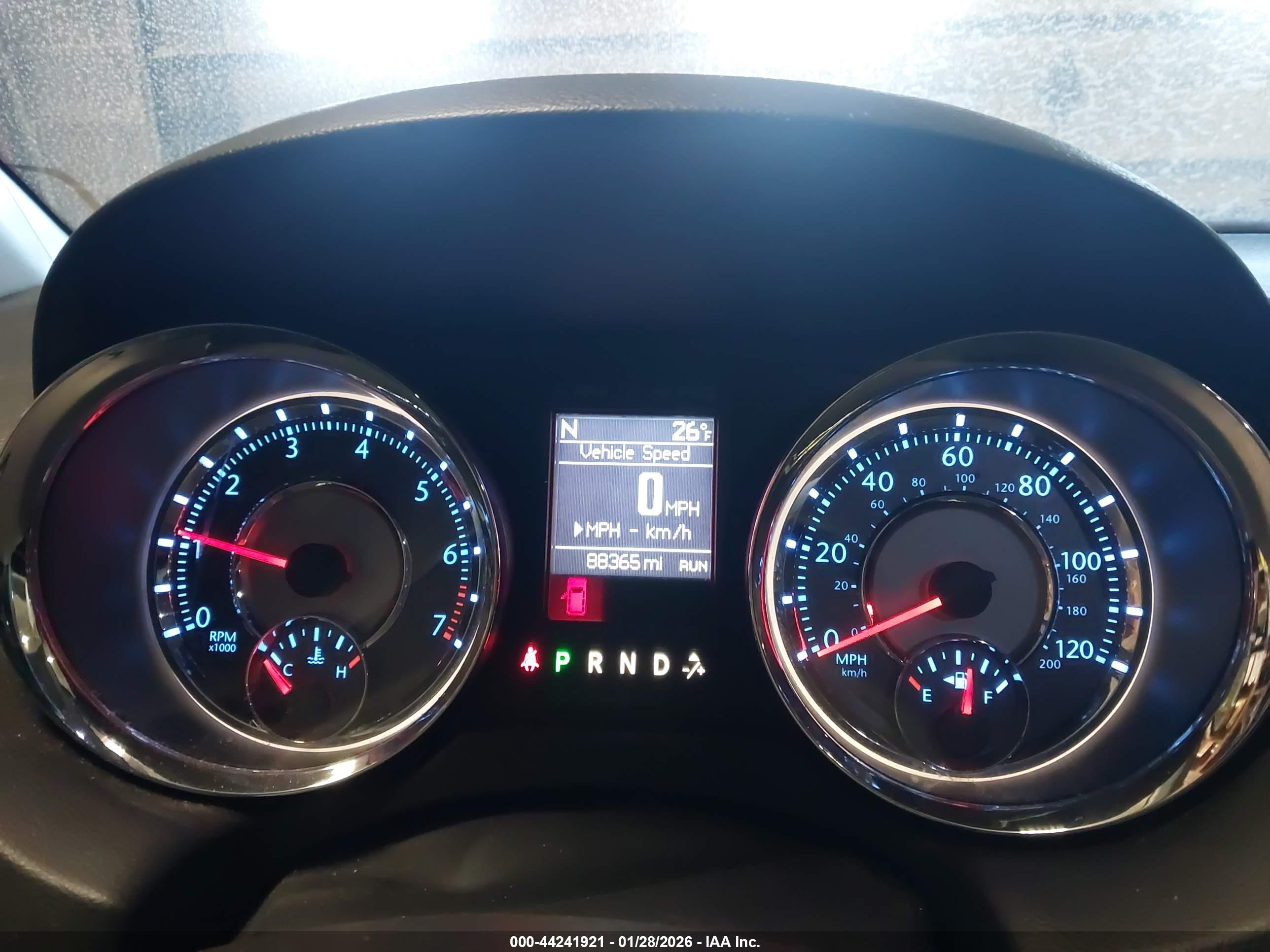 CHRYSLER TOWN image 7