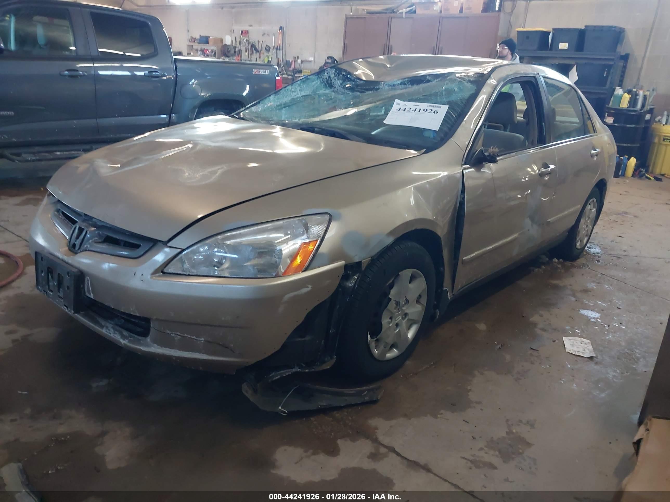 HONDA ACCORD image 2