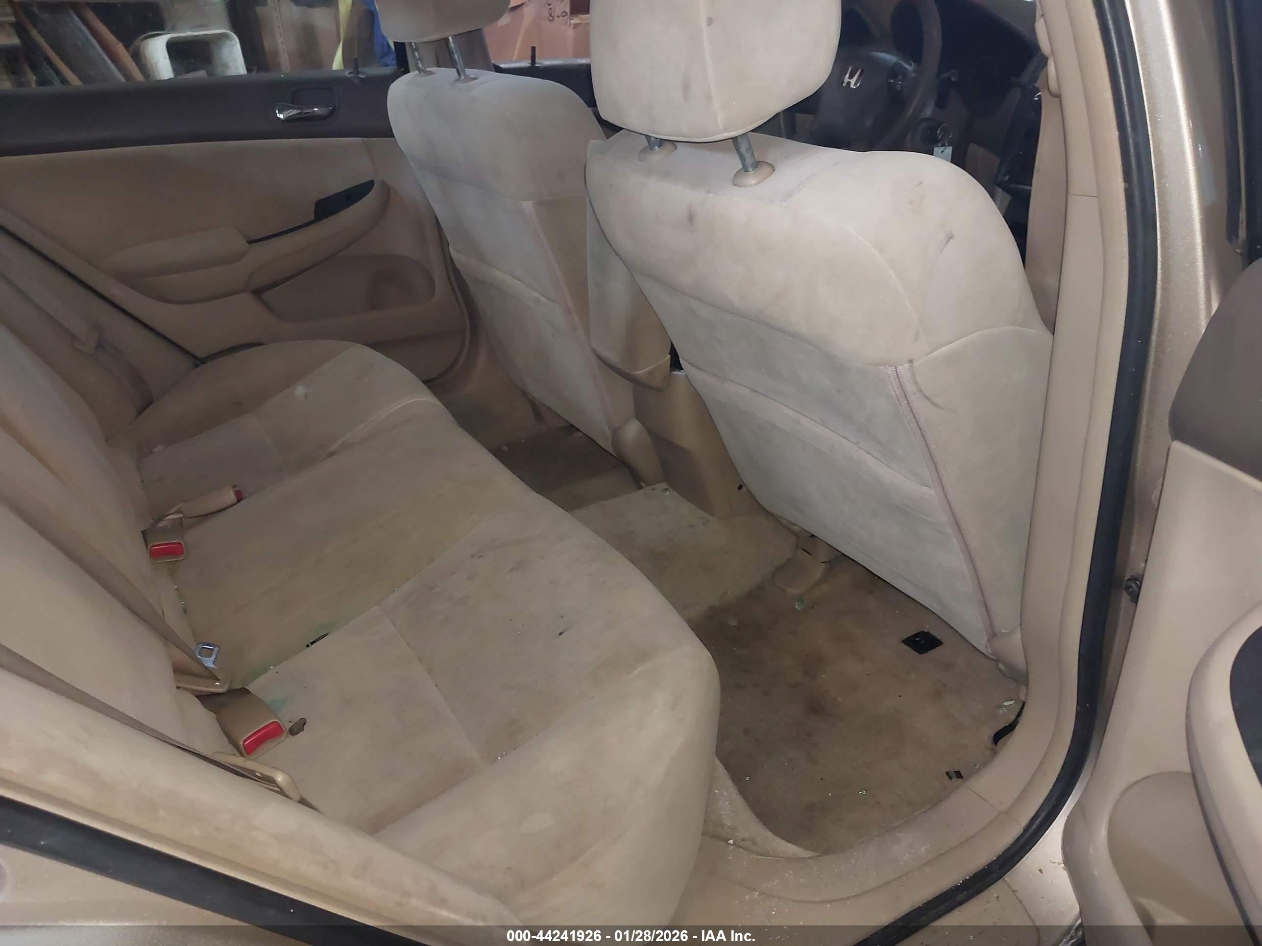 HONDA ACCORD image 8