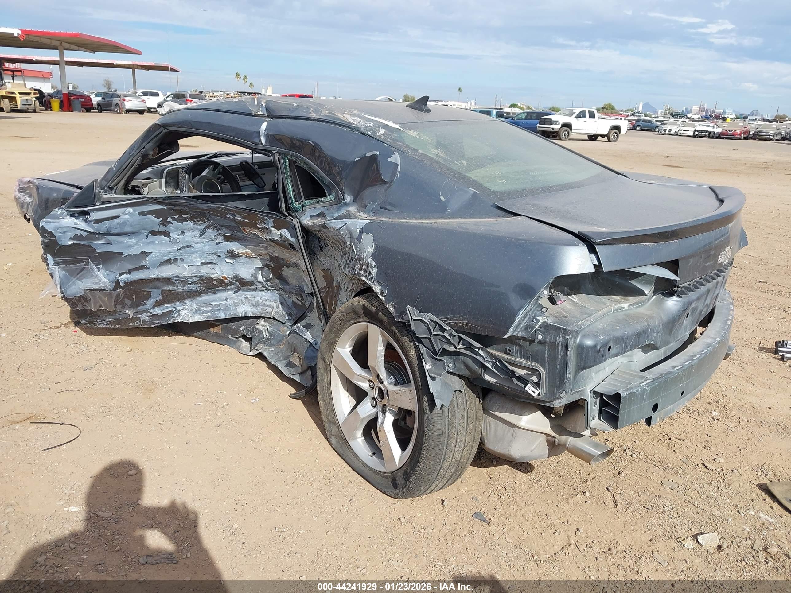 CHEVROLET CAMARO image 3