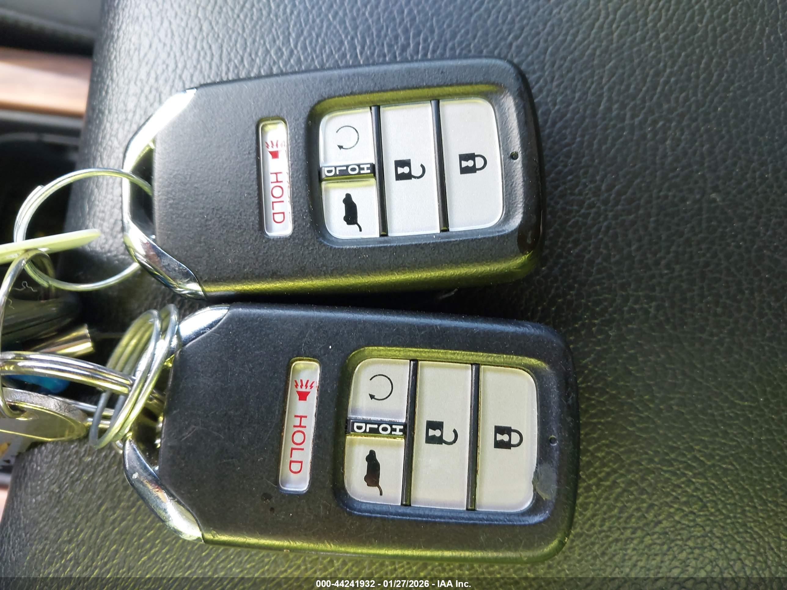 HONDA CR-V image 11