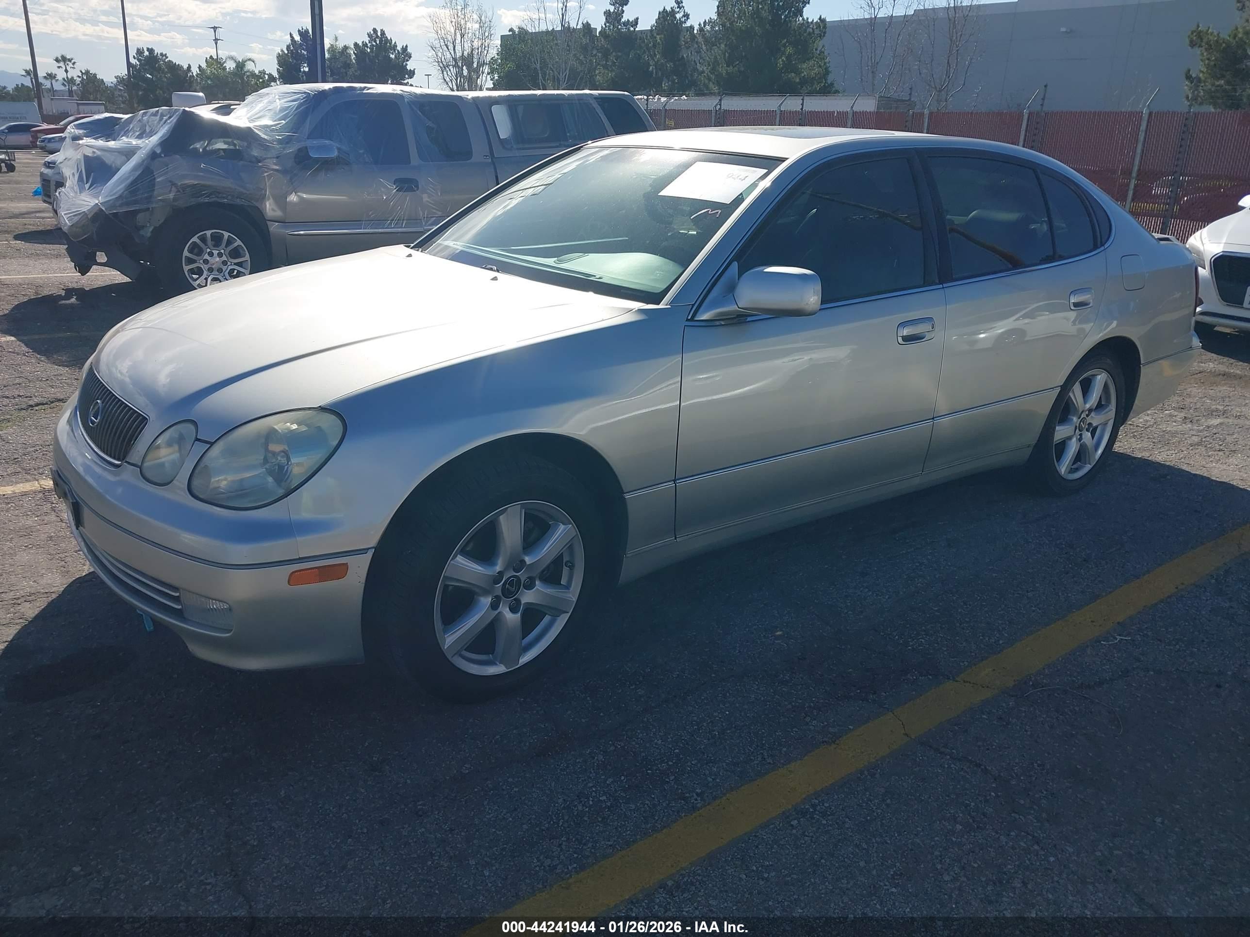 LEXUS GS image 2
