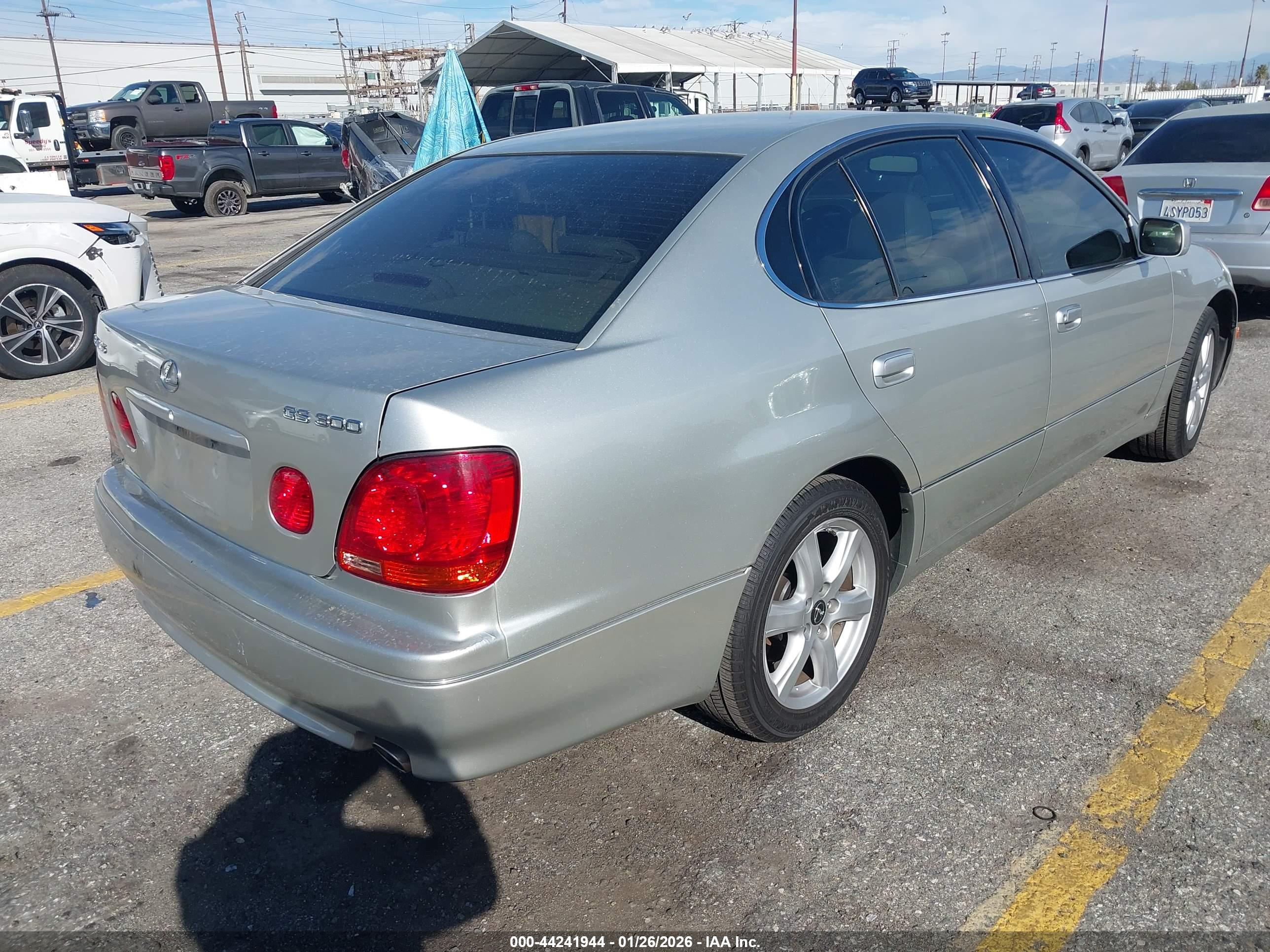 LEXUS GS image 4