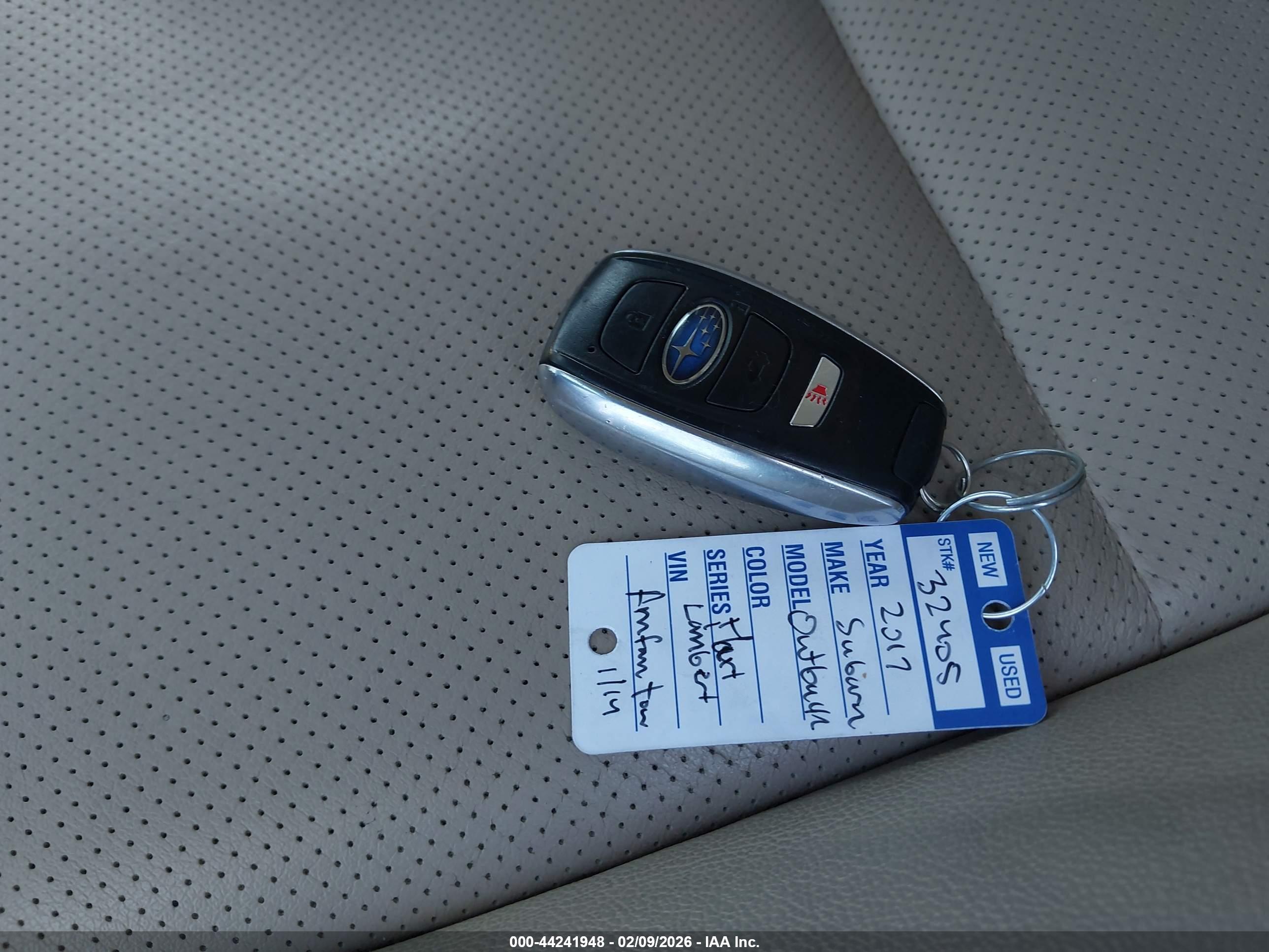 SUBARU OUTBACK image 11