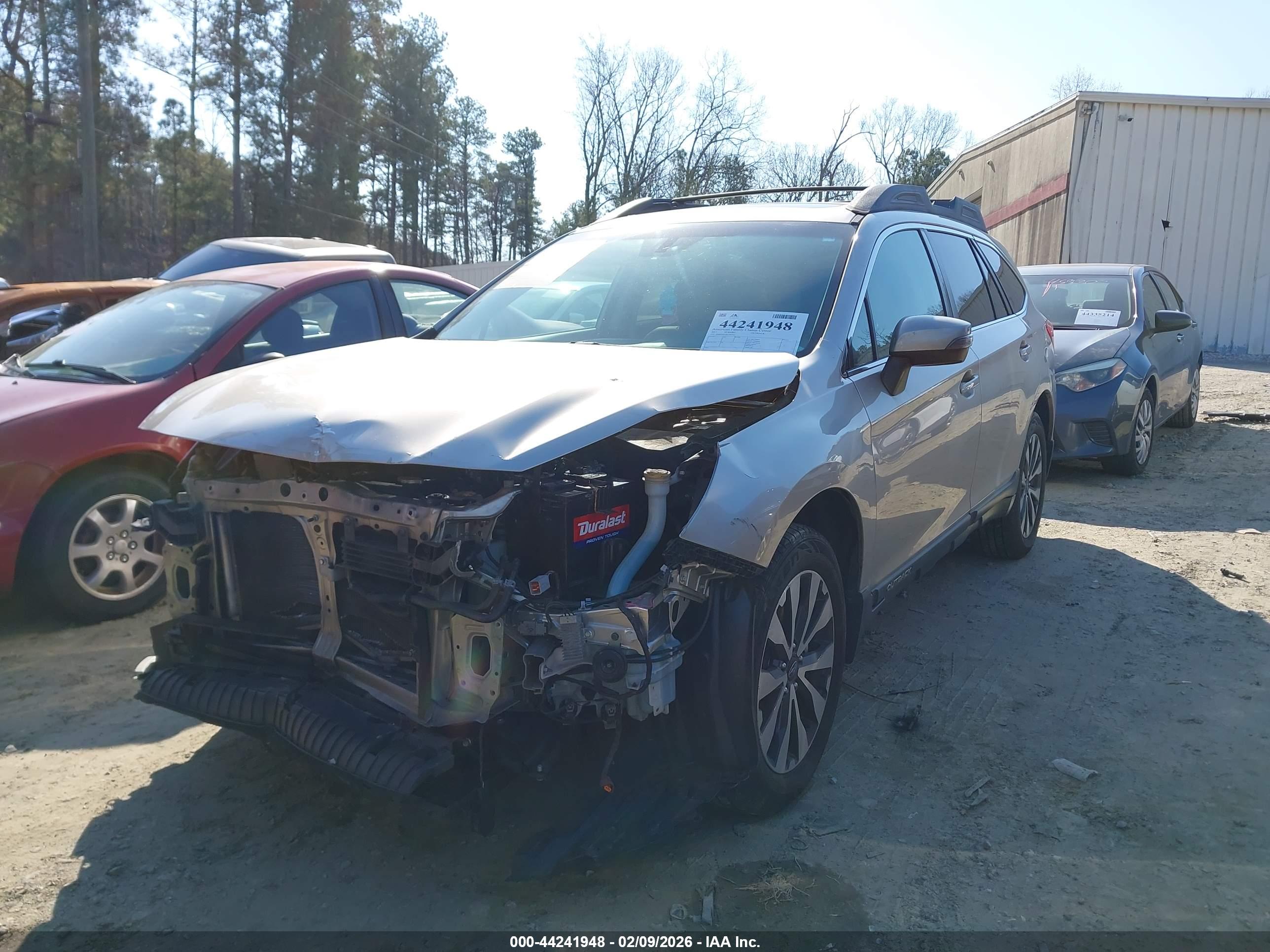 SUBARU OUTBACK image 2