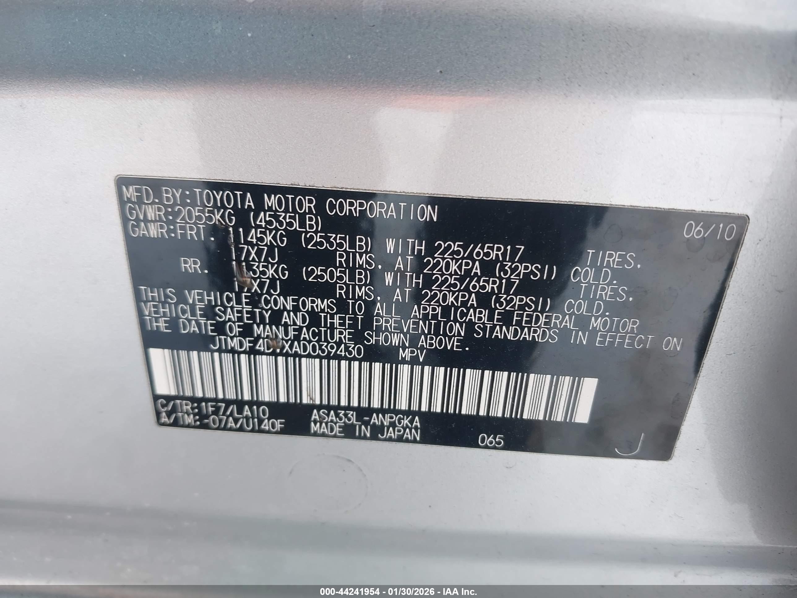TOYOTA RAV4 image 9