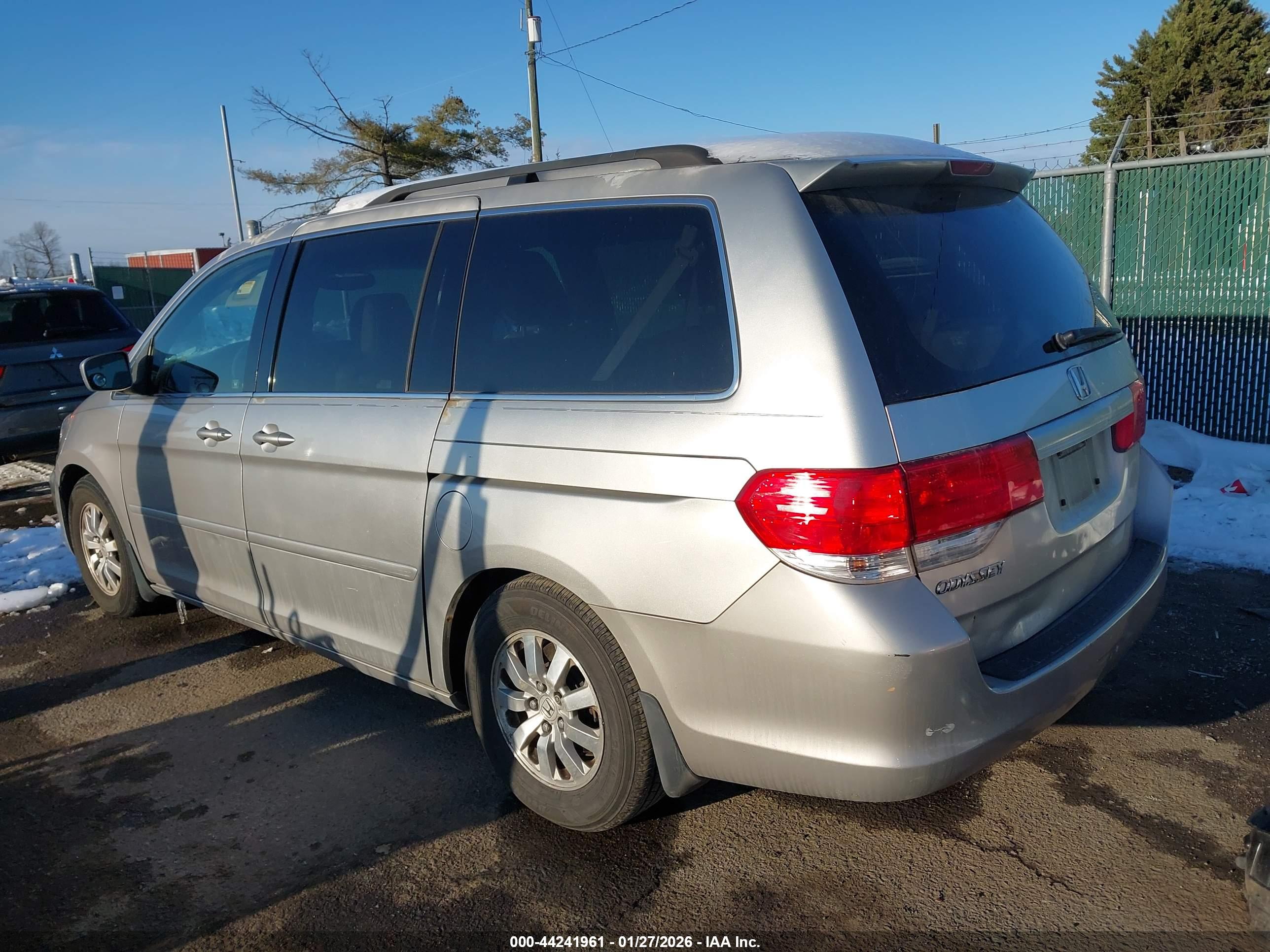 HONDA ODYSSEY image 3