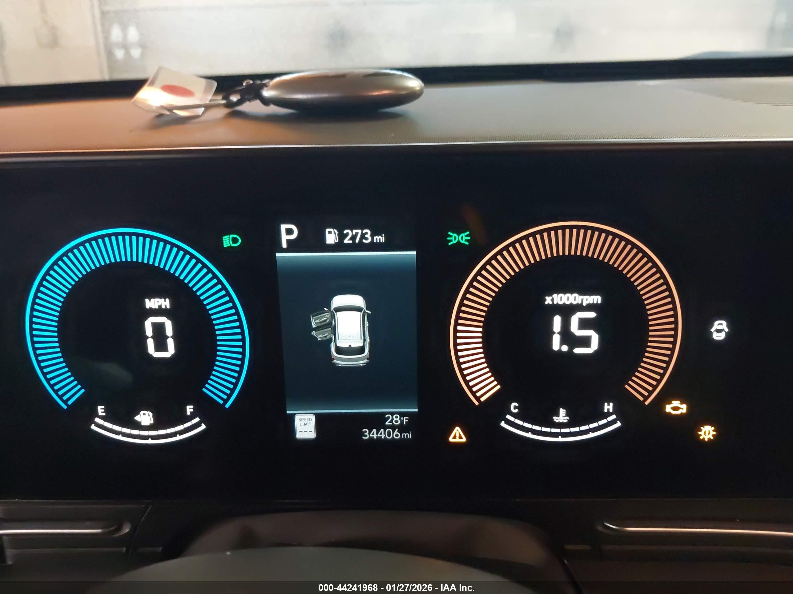HYUNDAI KONA image 7