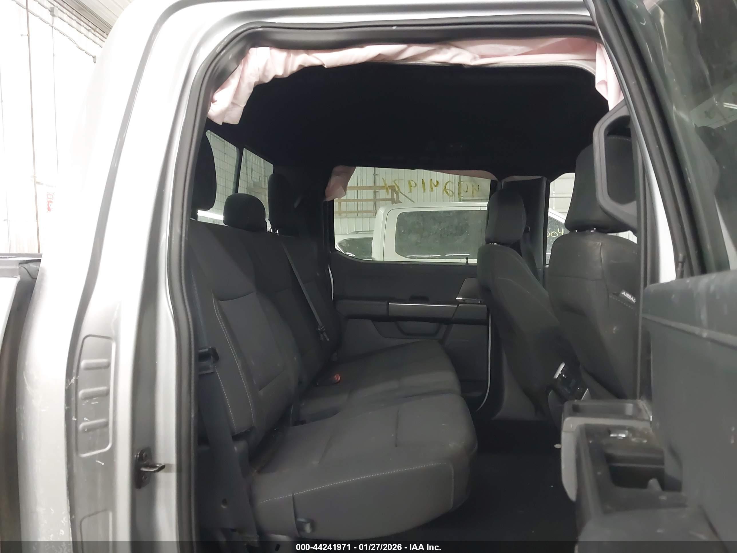 FORD F-150 image 8