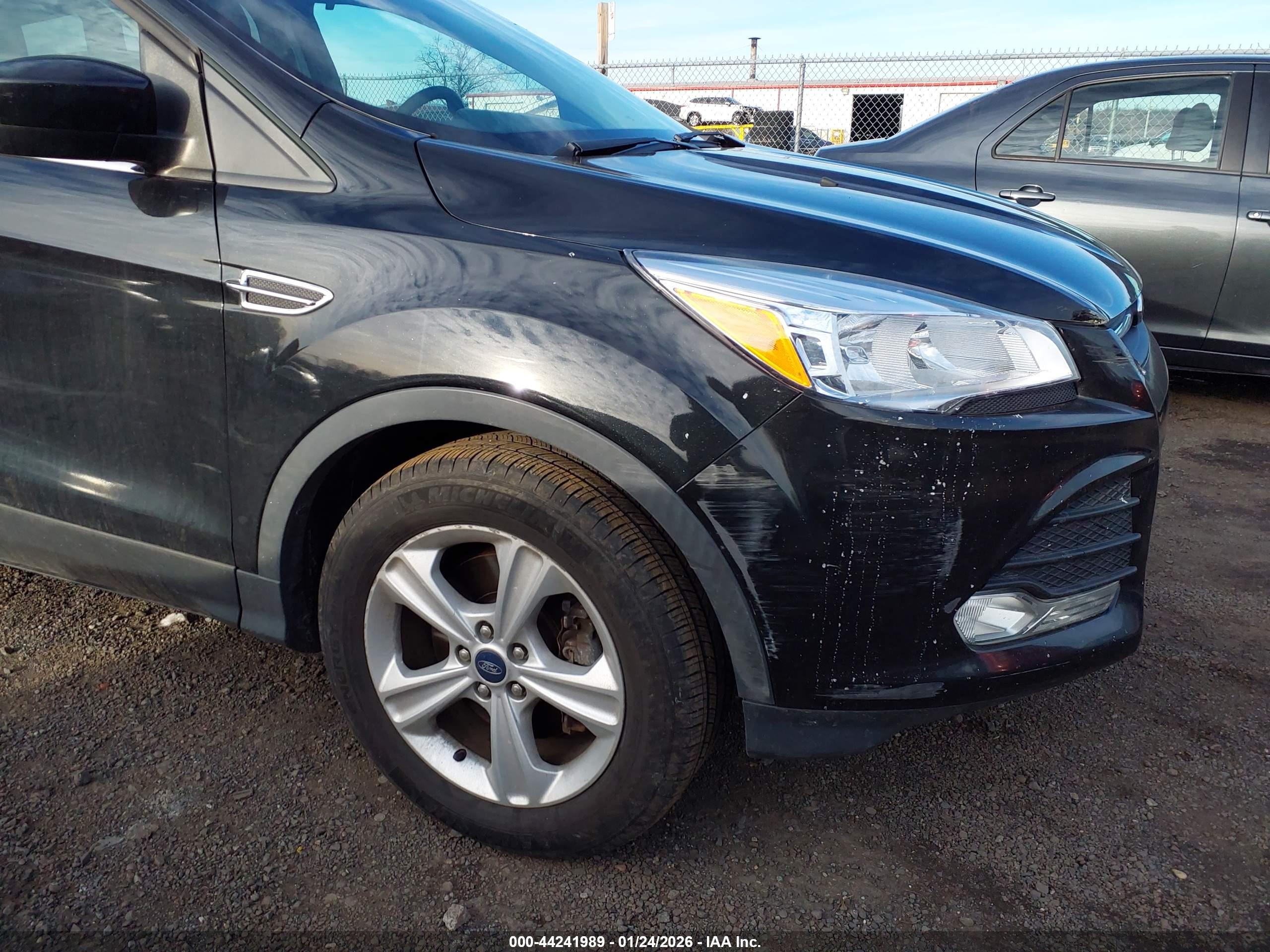 FORD ESCAPE image 6