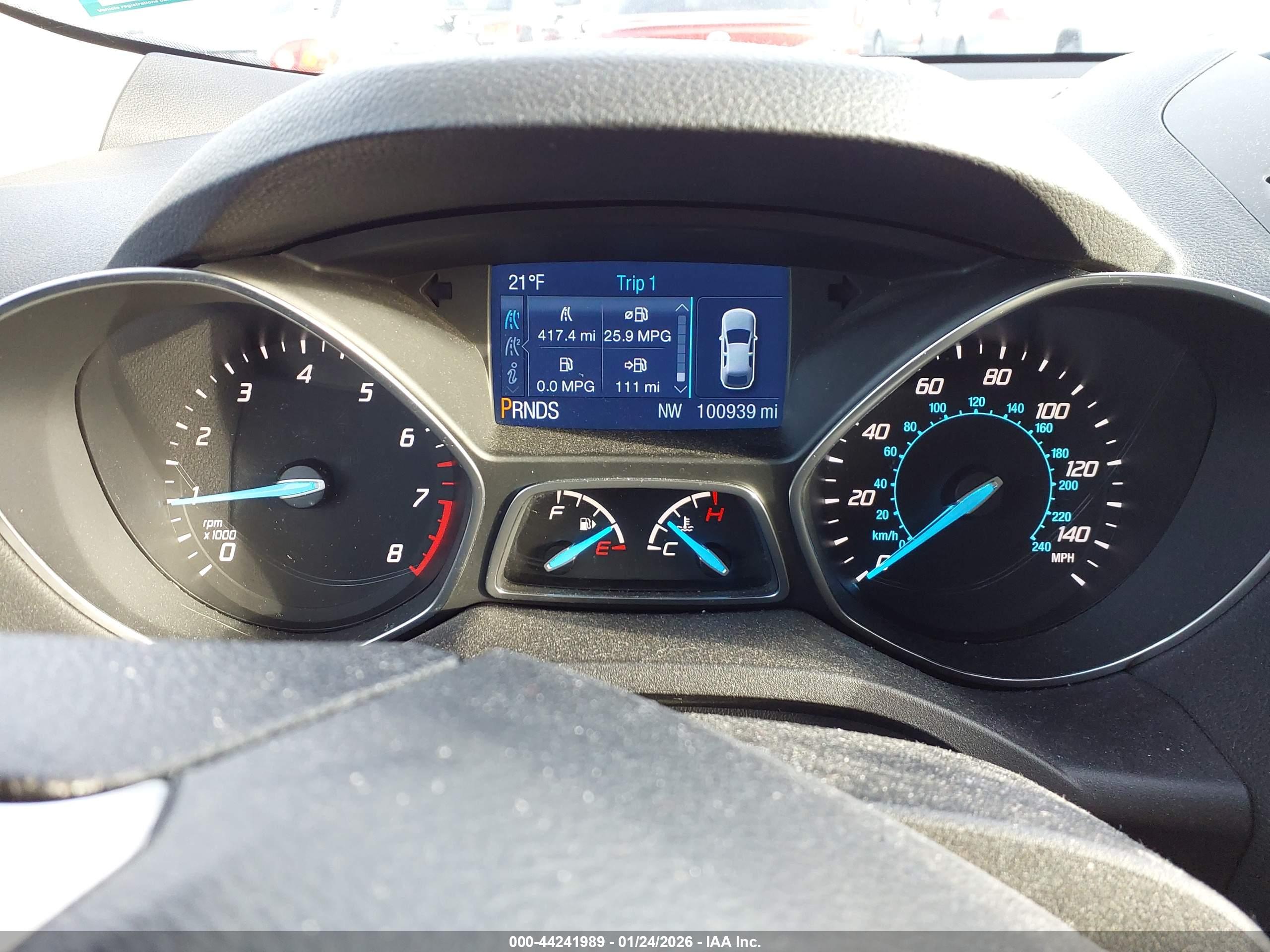 FORD ESCAPE image 7