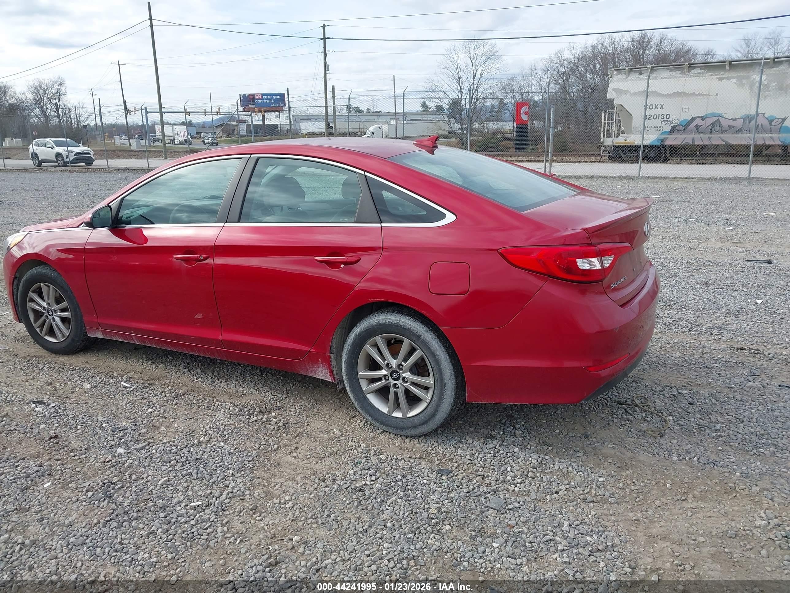 HYUNDAI SONATA image 3