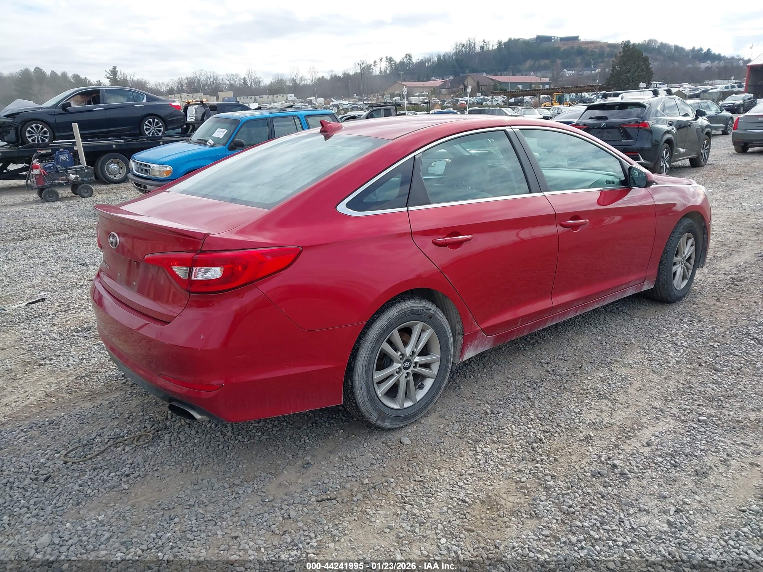 HYUNDAI SONATA image 4