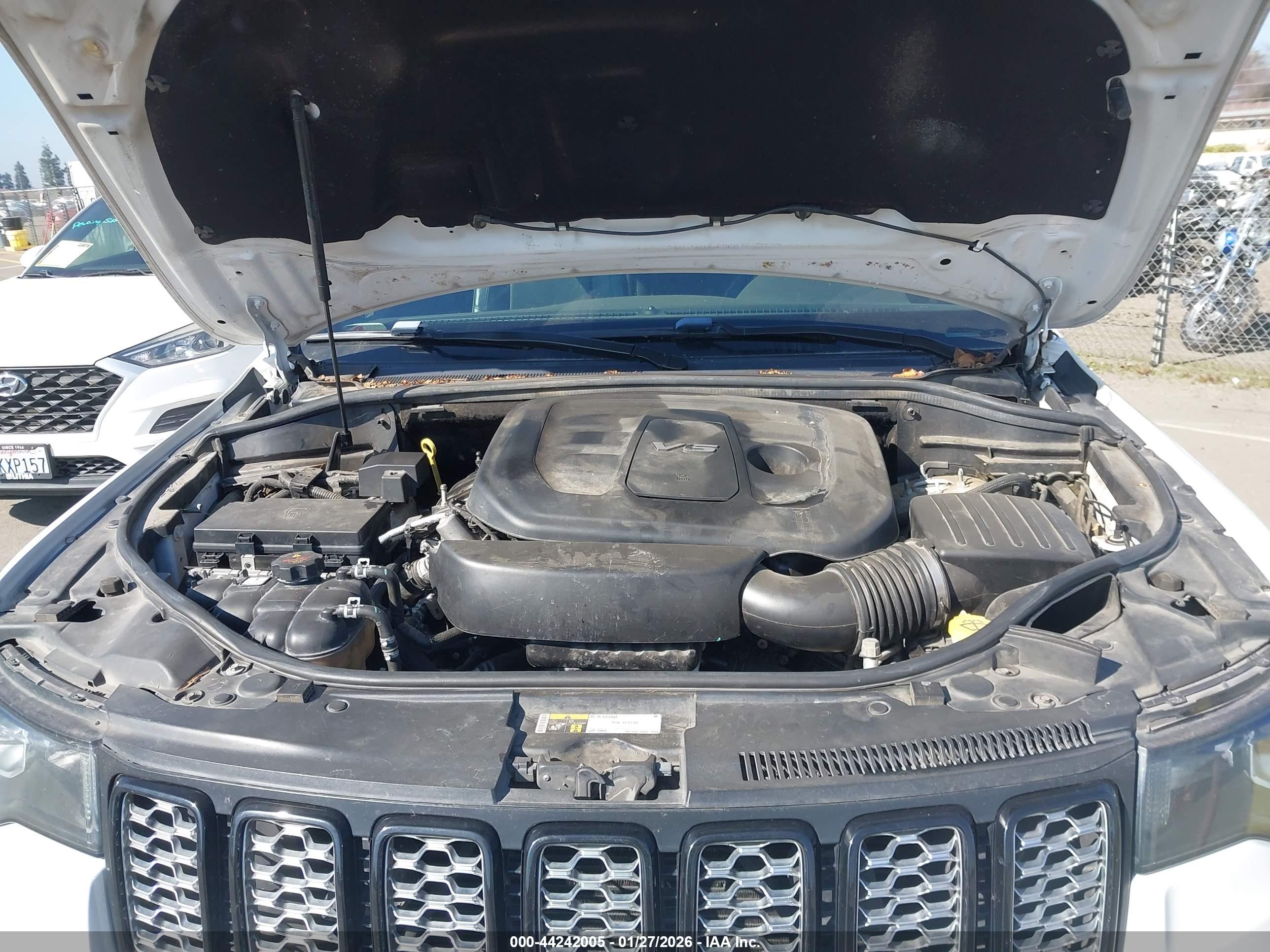 JEEP GRAND image 10