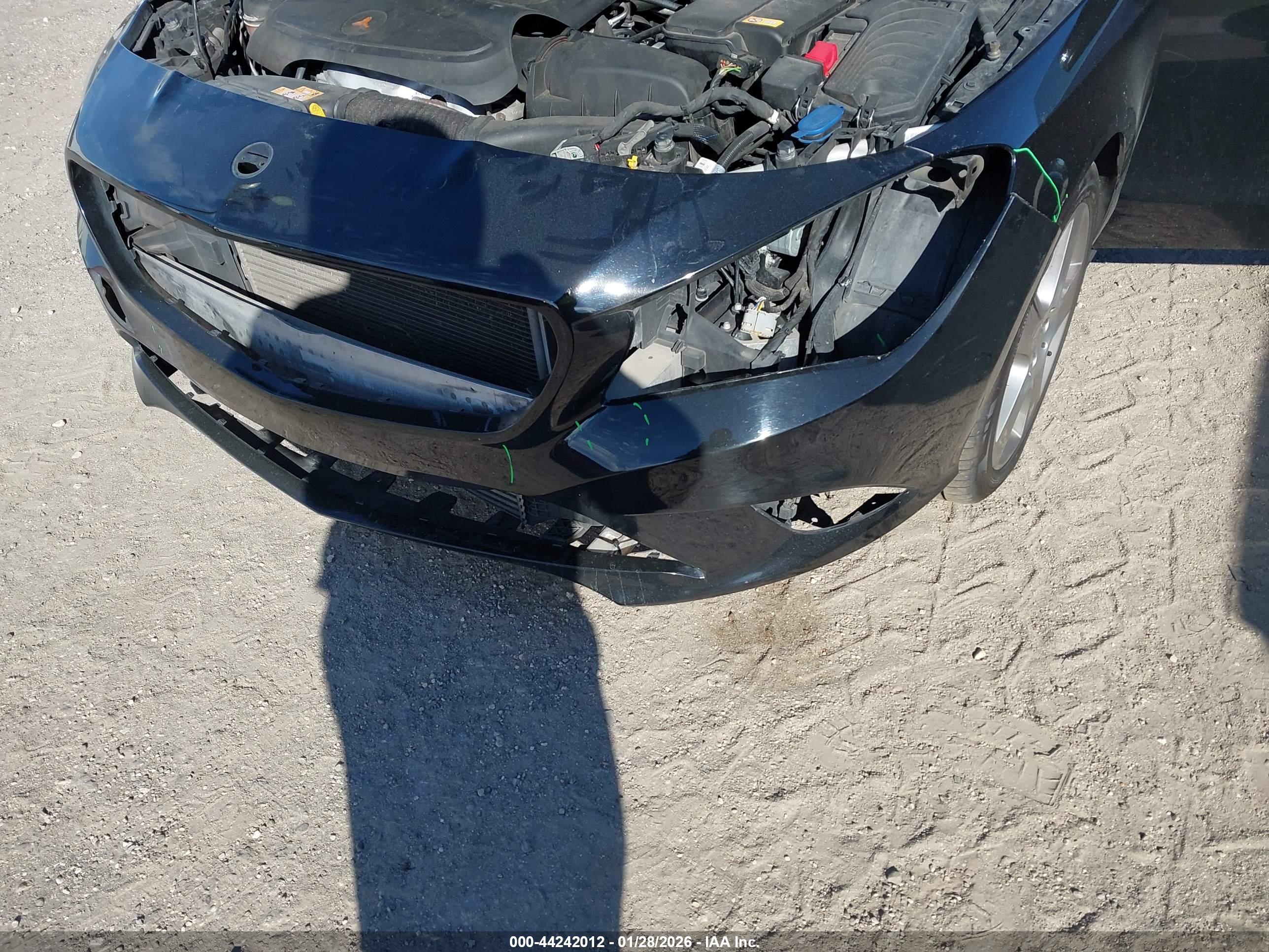 MERCEDES-BENZ CLA image 6