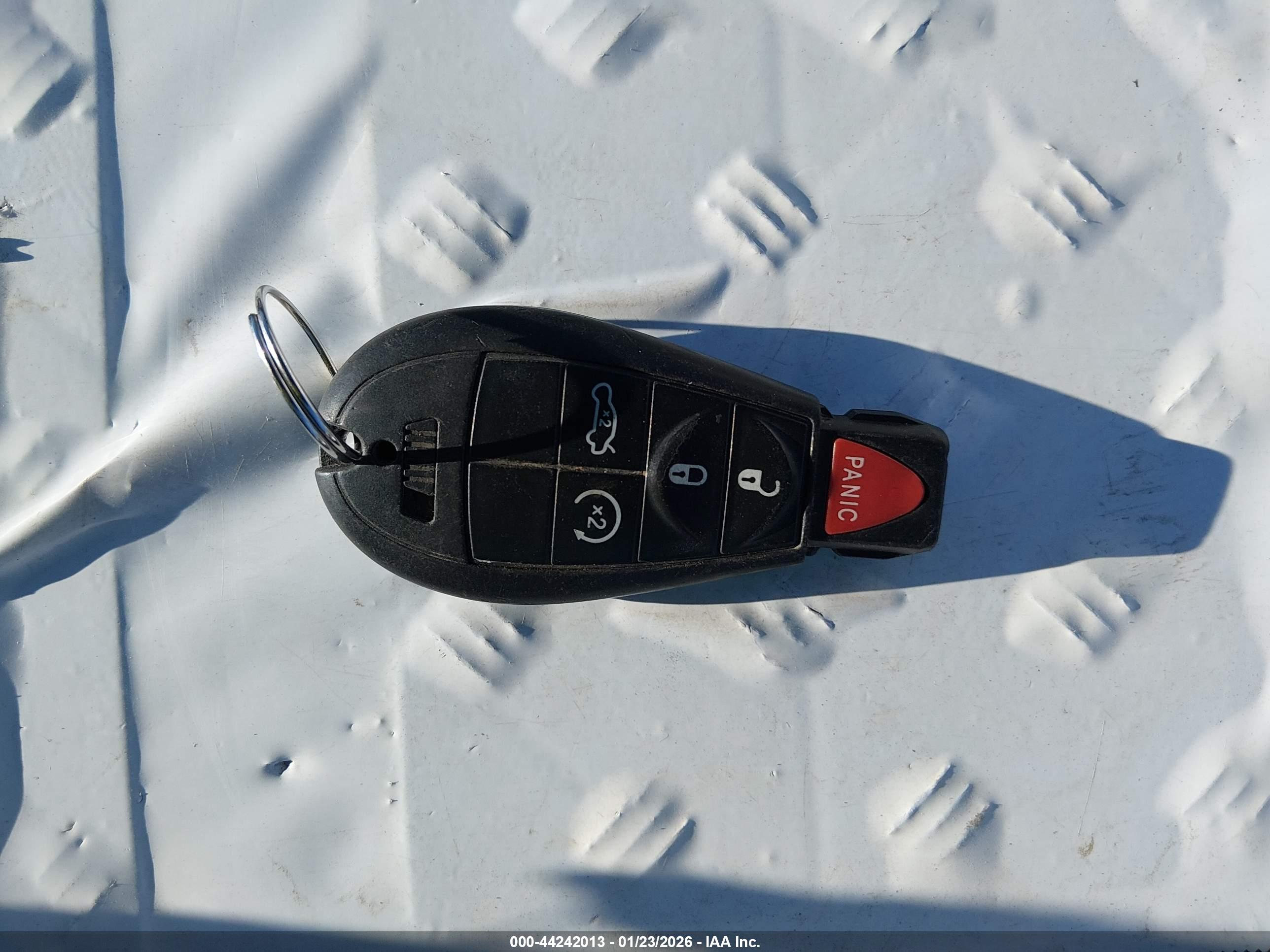 DODGE CHALLENGER image 11