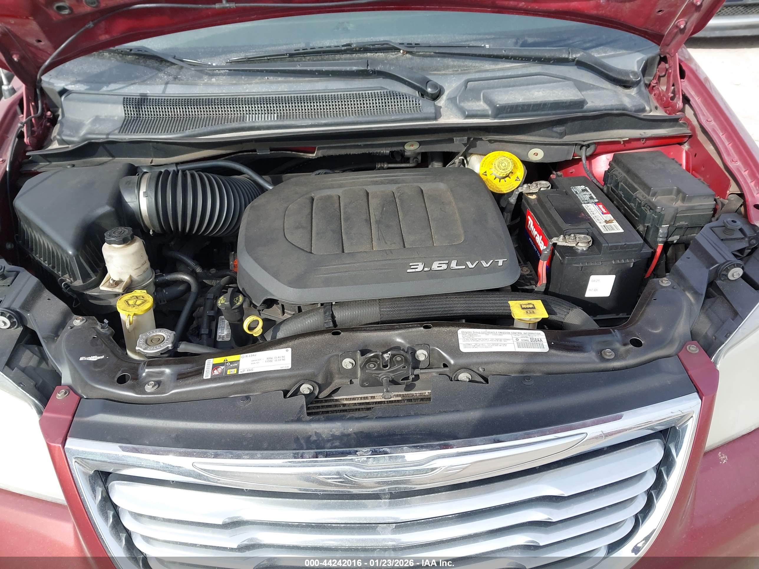 CHRYSLER TOWN image 10