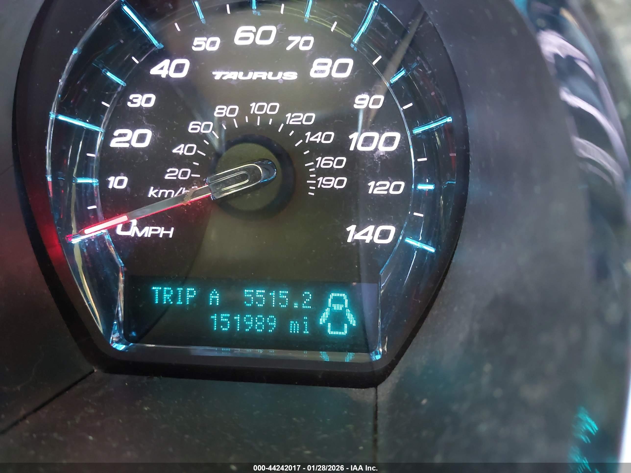 FORD TAURUS image 7