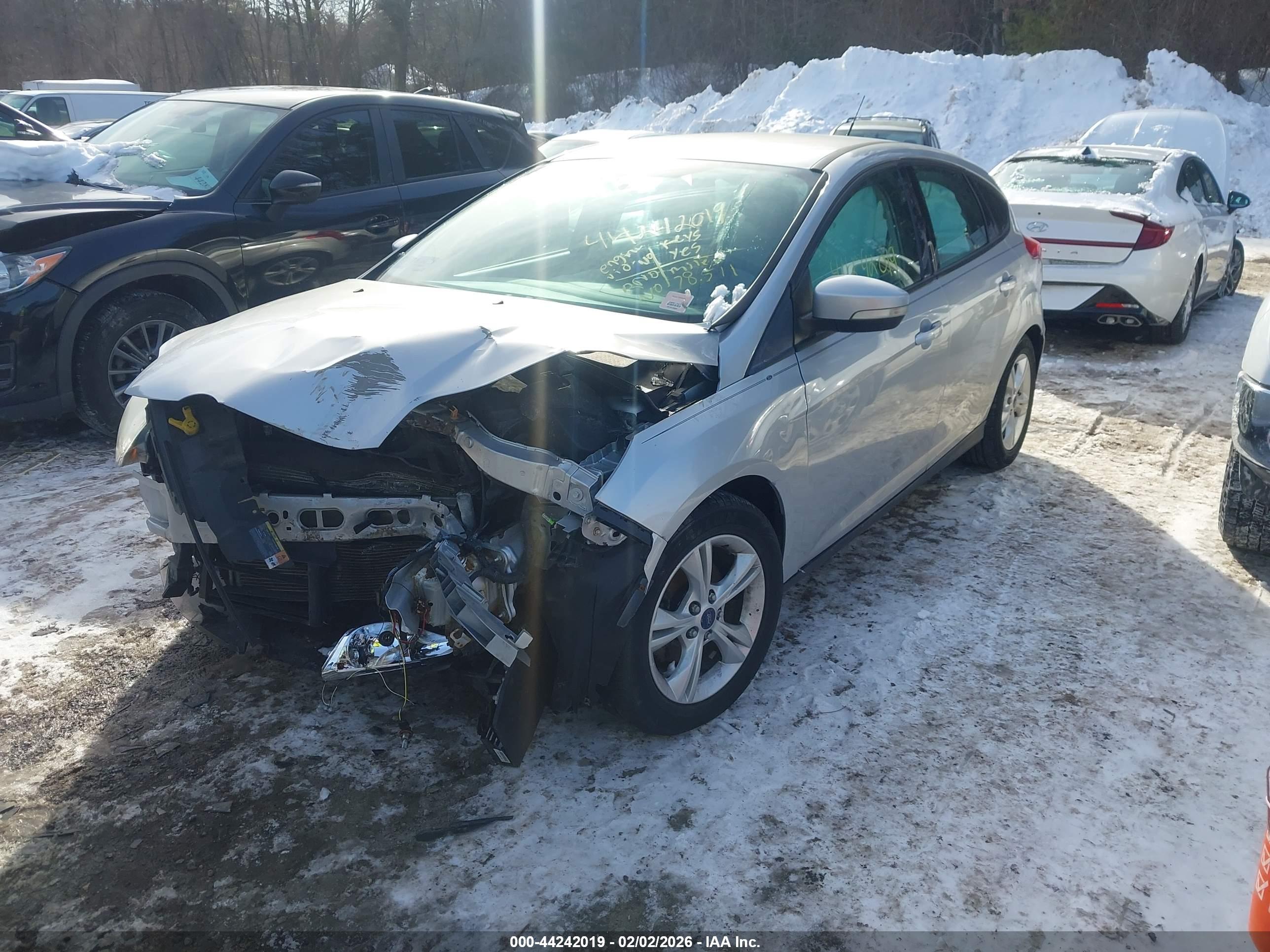 FORD FOCUS image 2