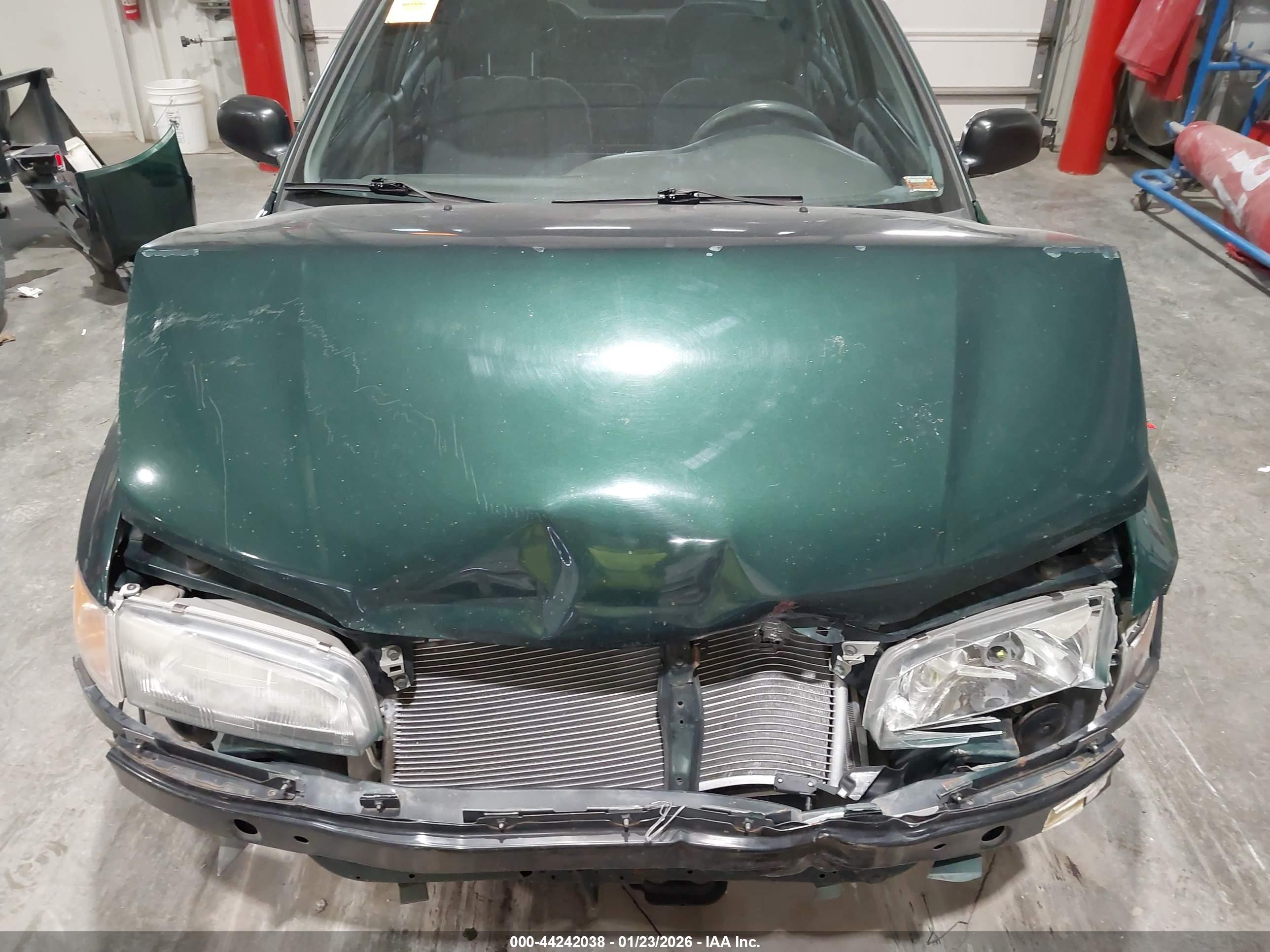 MITSUBISHI MIRAGE image 10