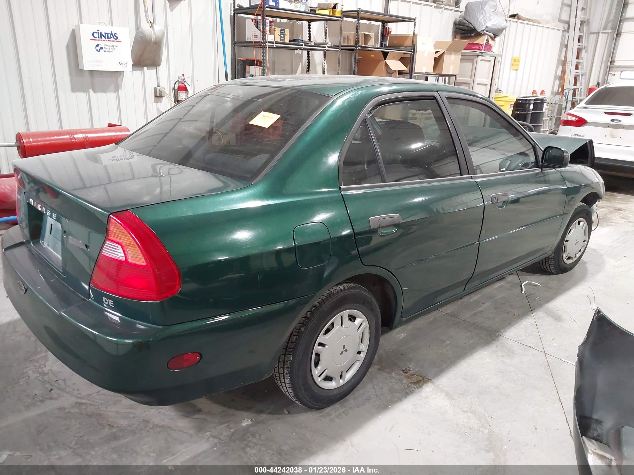 MITSUBISHI MIRAGE image 4