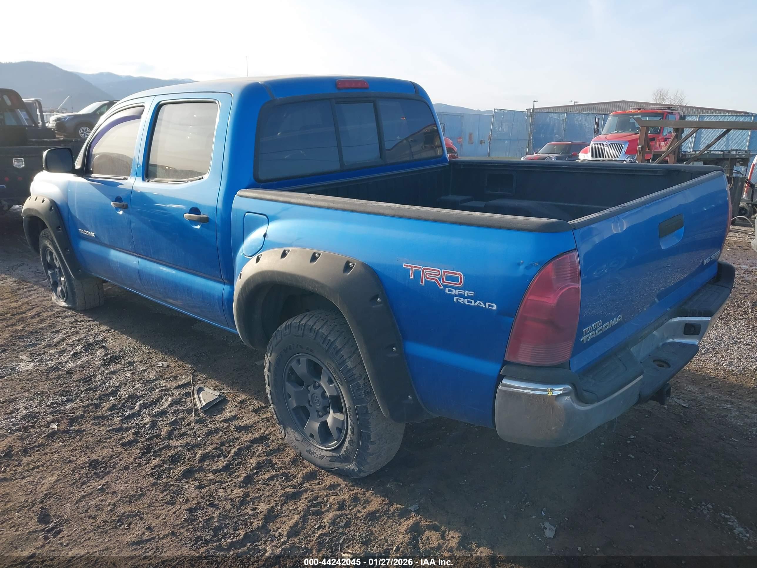 TOYOTA TACOMA image 3