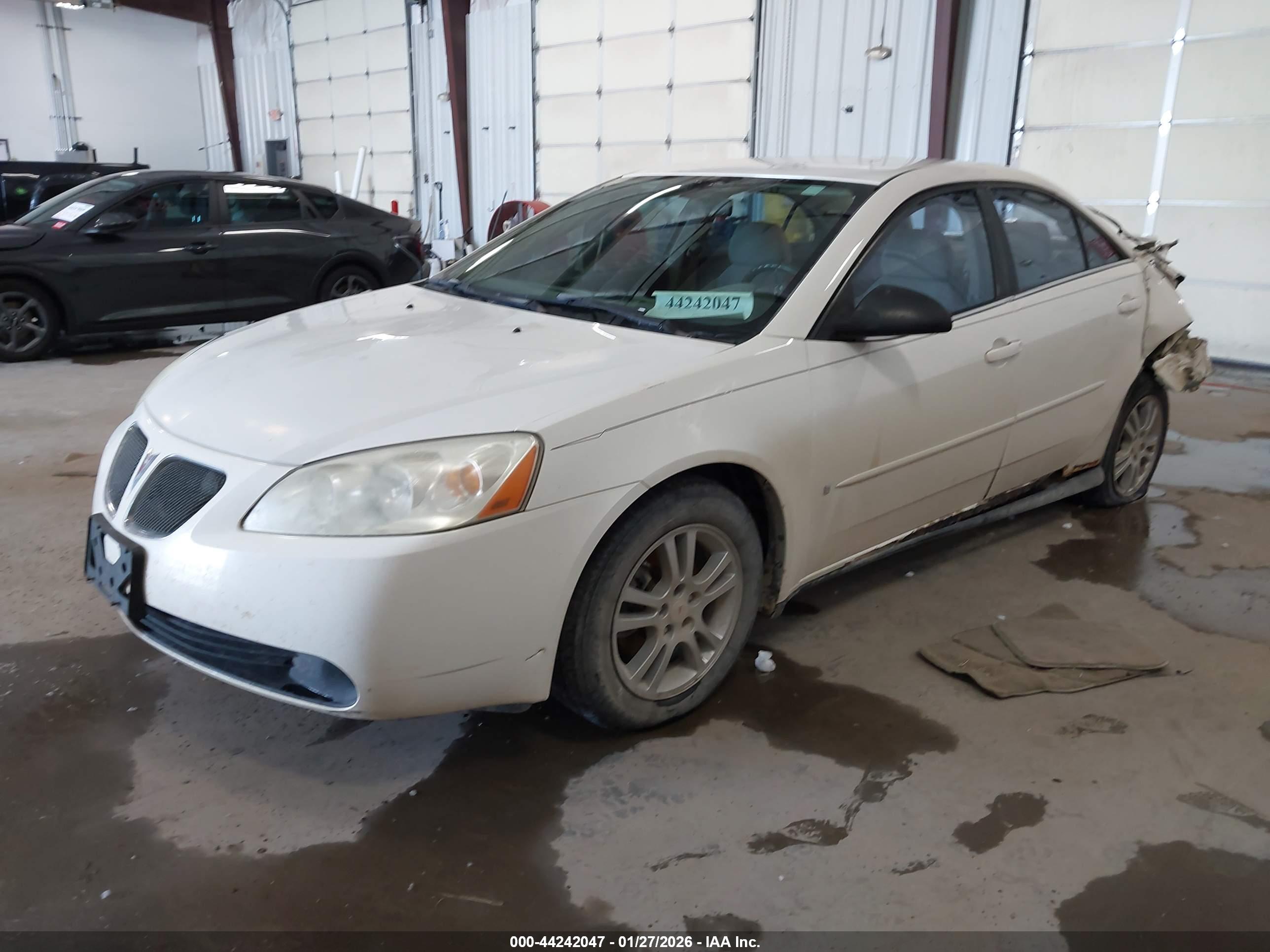 PONTIAC G6 image 2