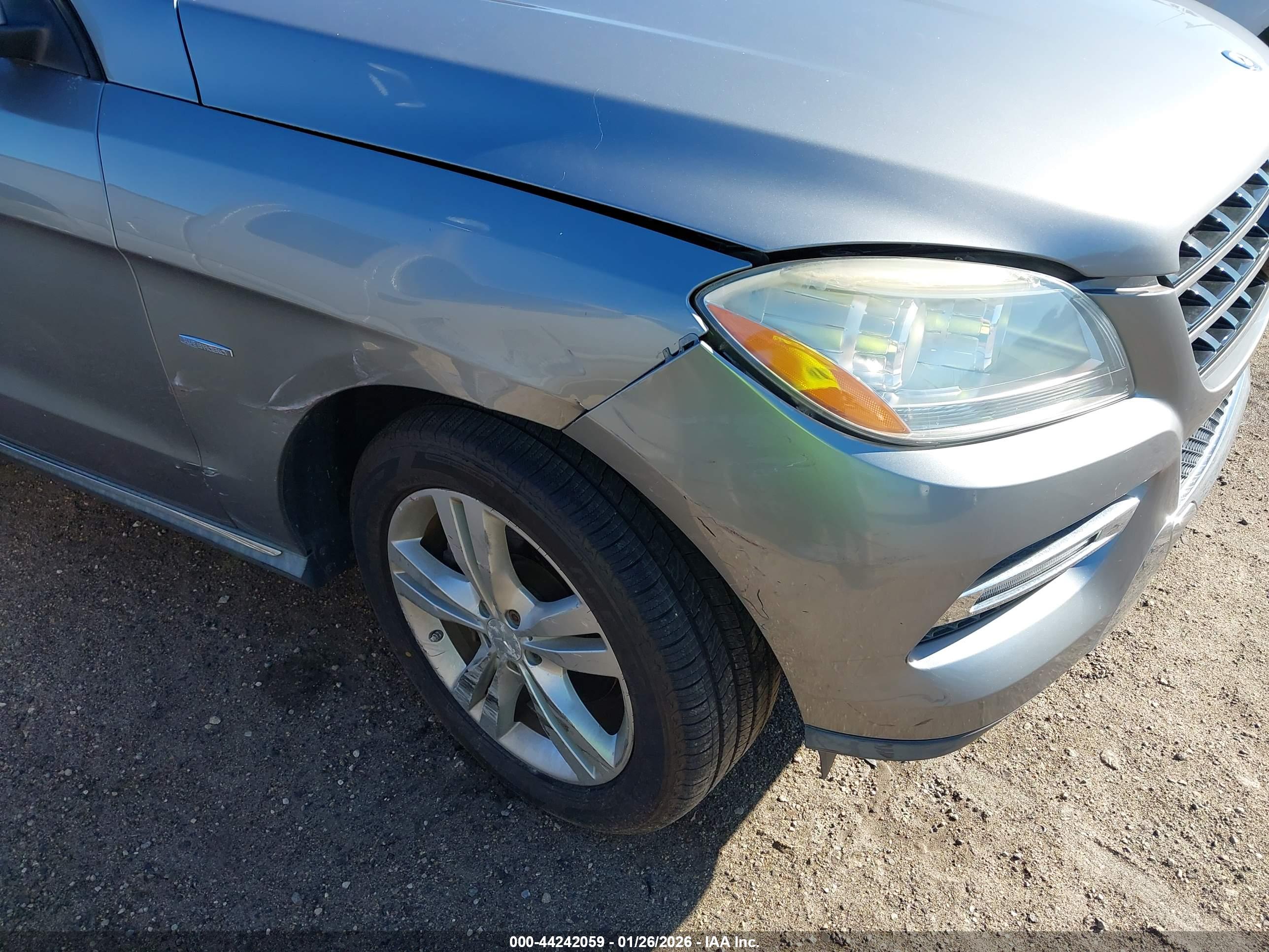 MERCEDES-BENZ ML image 6
