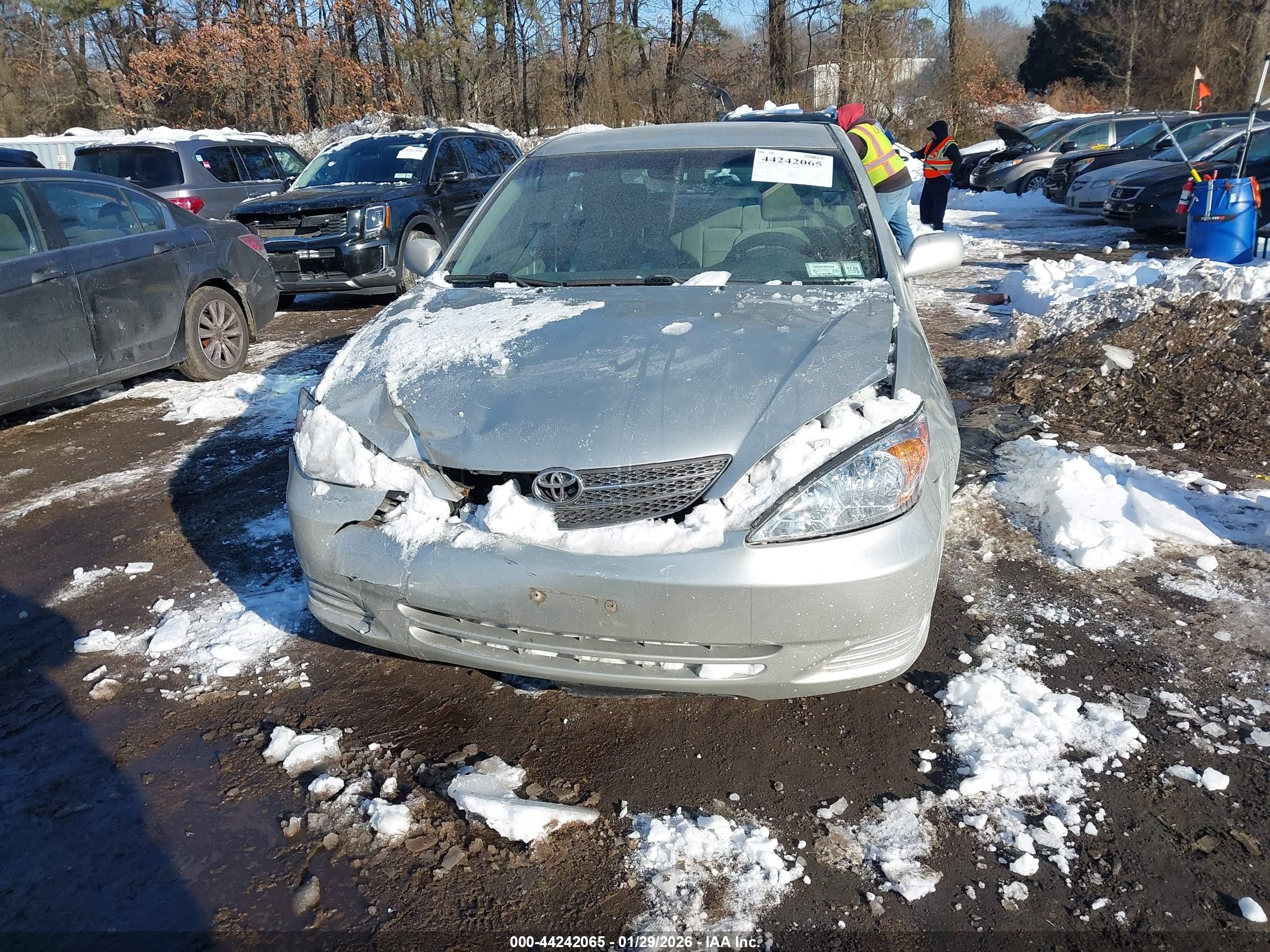 TOYOTA CAMRY image 6
