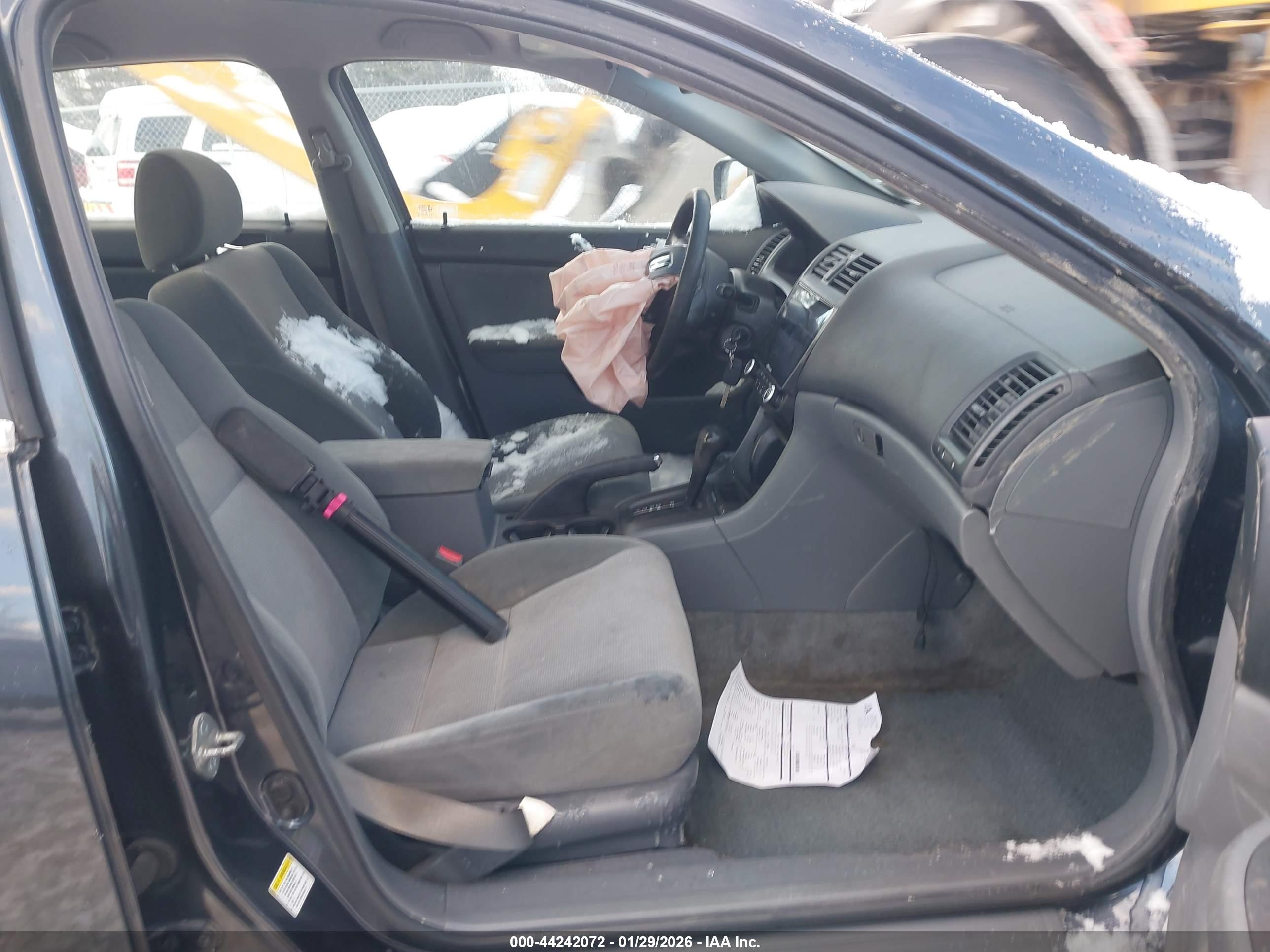 HONDA ACCORD image 5