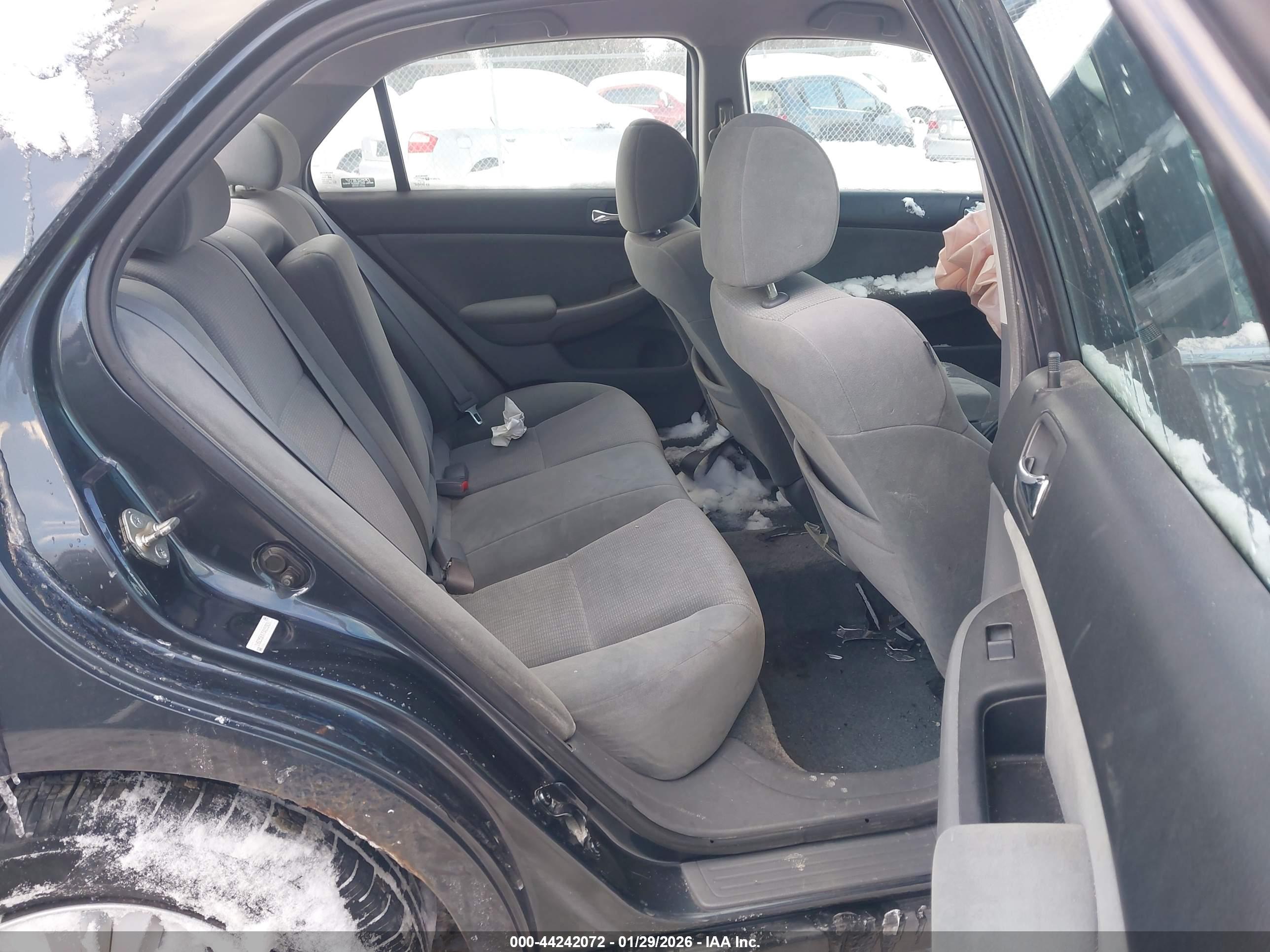 HONDA ACCORD image 8