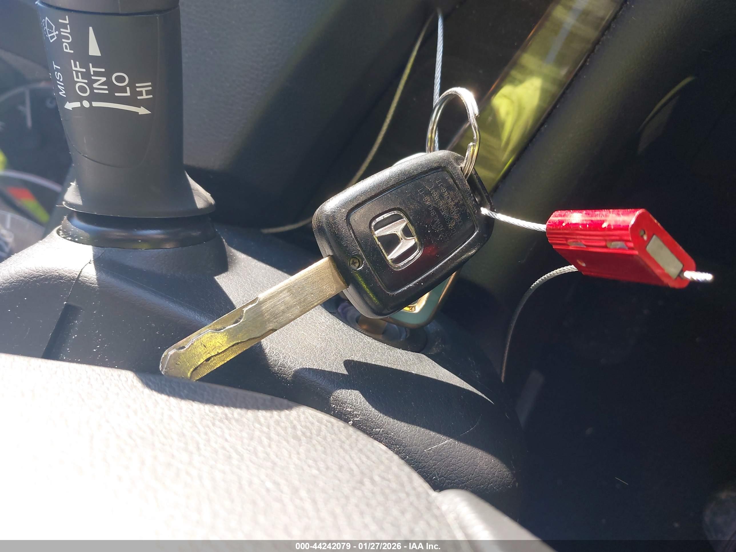HONDA CR-V image 11